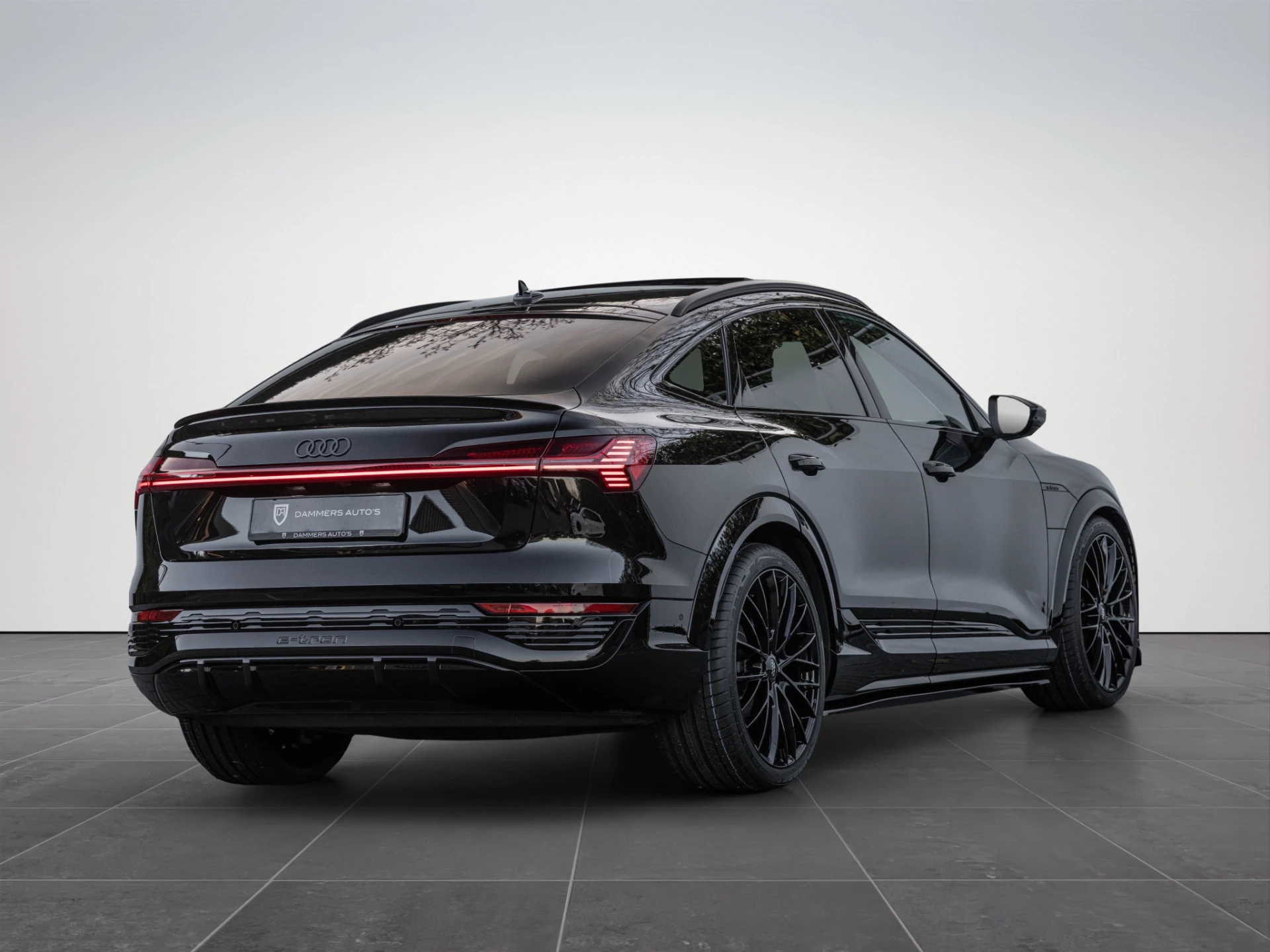 Hoofdafbeelding Audi Q8 Sportback e-tron