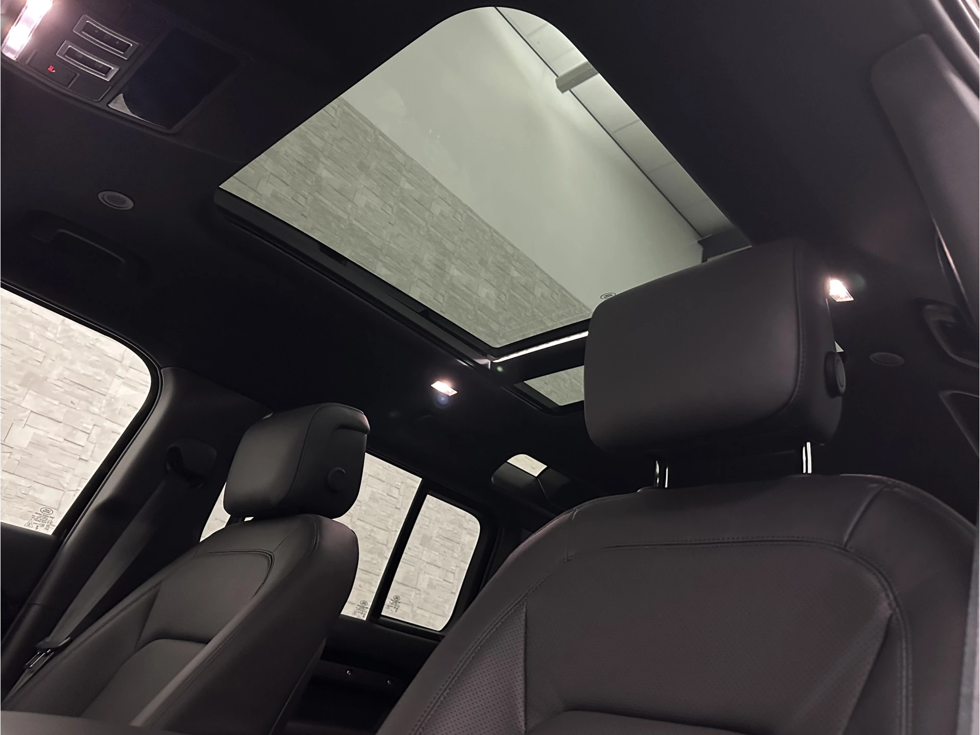 Hoofdafbeelding Land Rover Defender