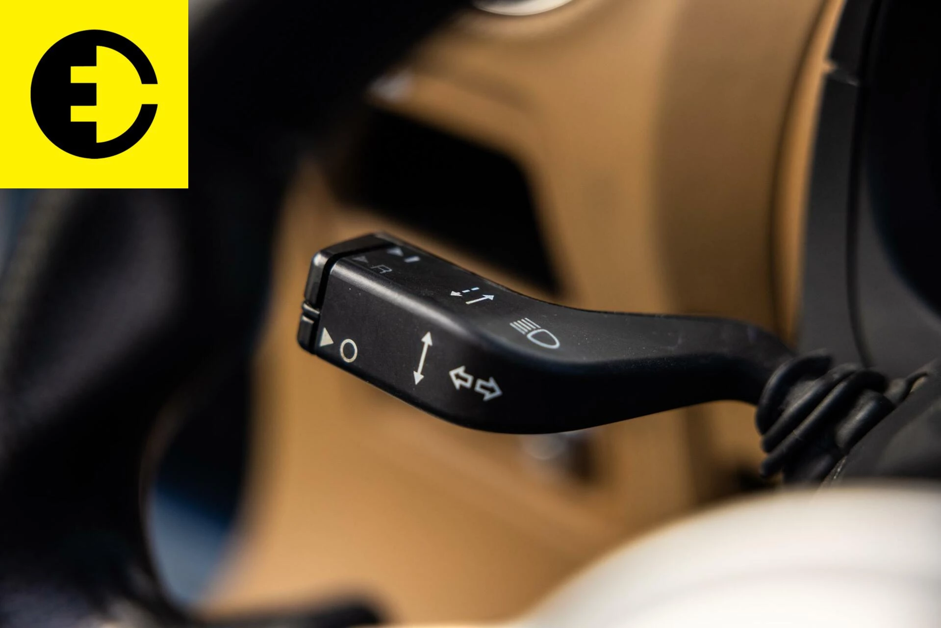 Hoofdafbeelding Tesla Roadster