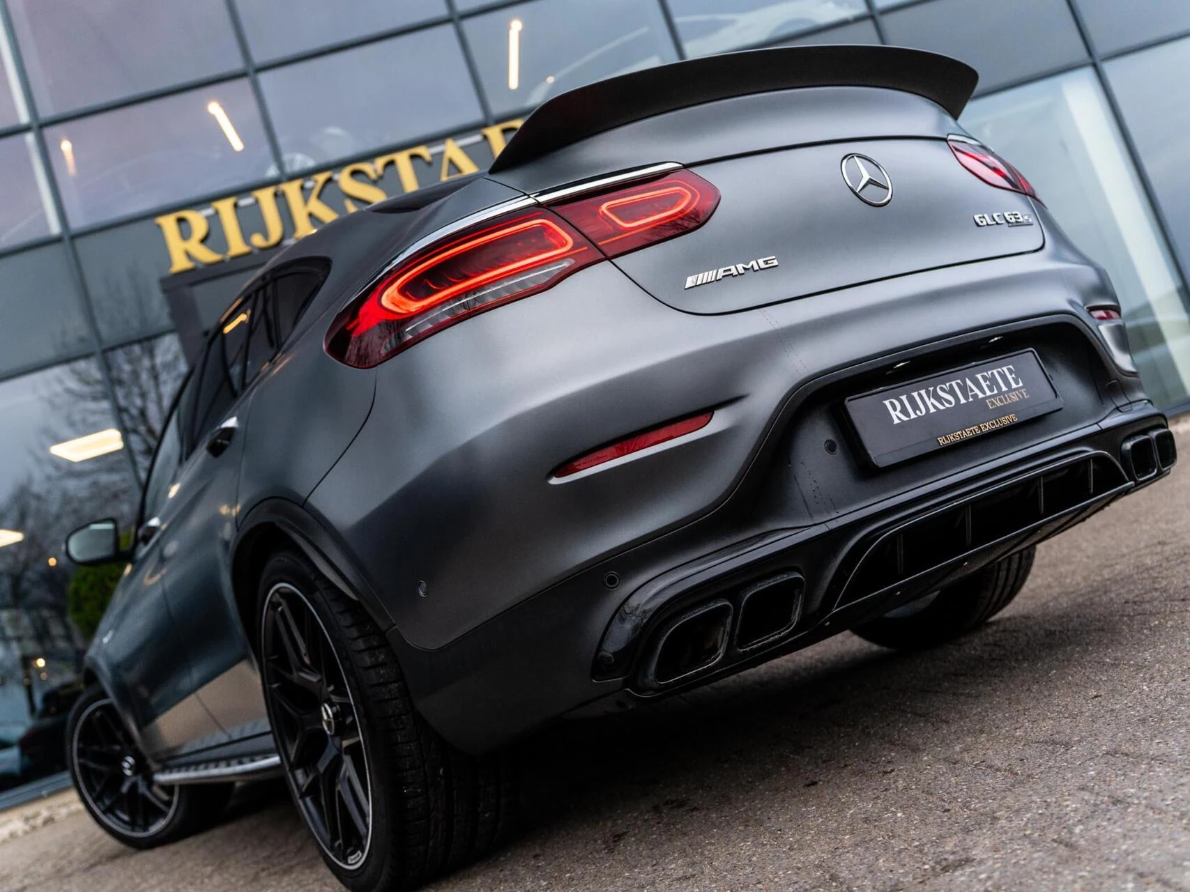 Hoofdafbeelding Mercedes-Benz GLC