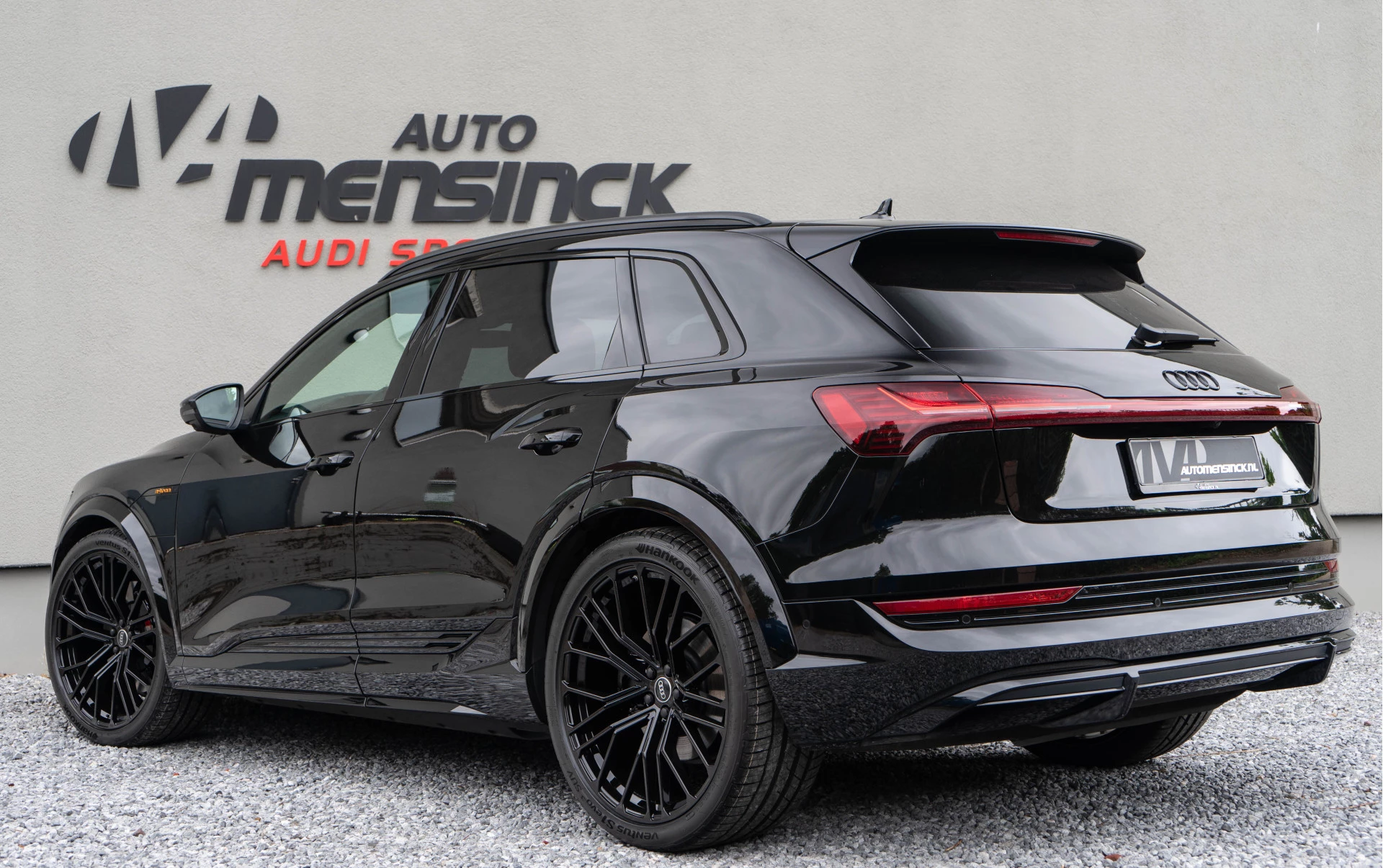 Hoofdafbeelding Audi e-tron