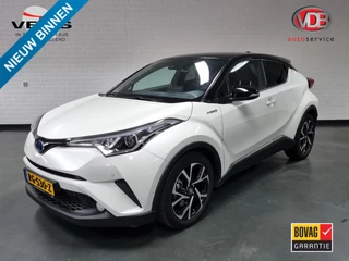 Hoofdafbeelding Toyota C-HR Toyota C-HR 1.8 Hybrid Bi-Tone / JBL / PDC