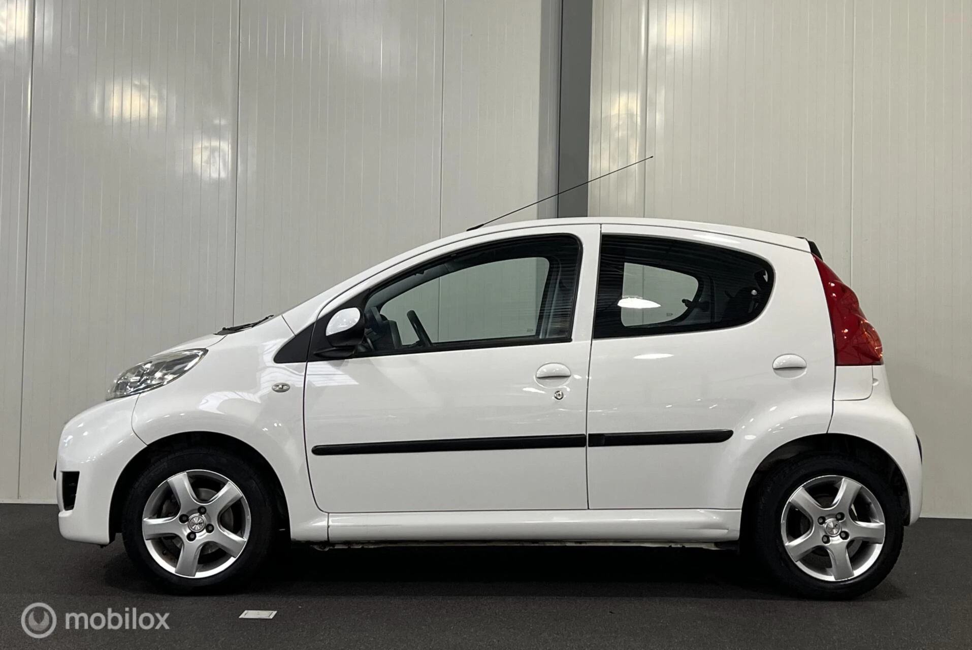 Hoofdafbeelding Peugeot 107