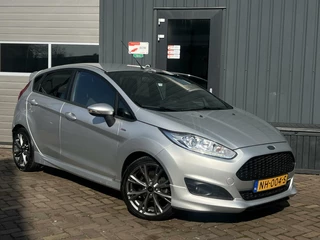 Ford Fiesta 1.0 EcoBoost ST Line NAVI / CRUISE / NIEUWE MOTOR!