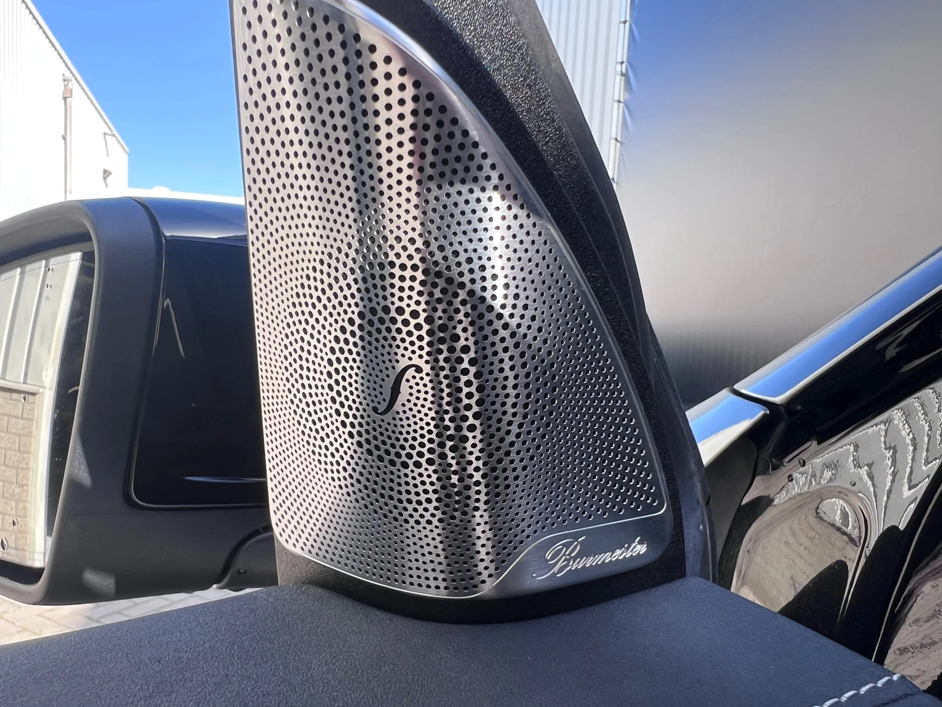 Hoofdafbeelding Mercedes-Benz EQC