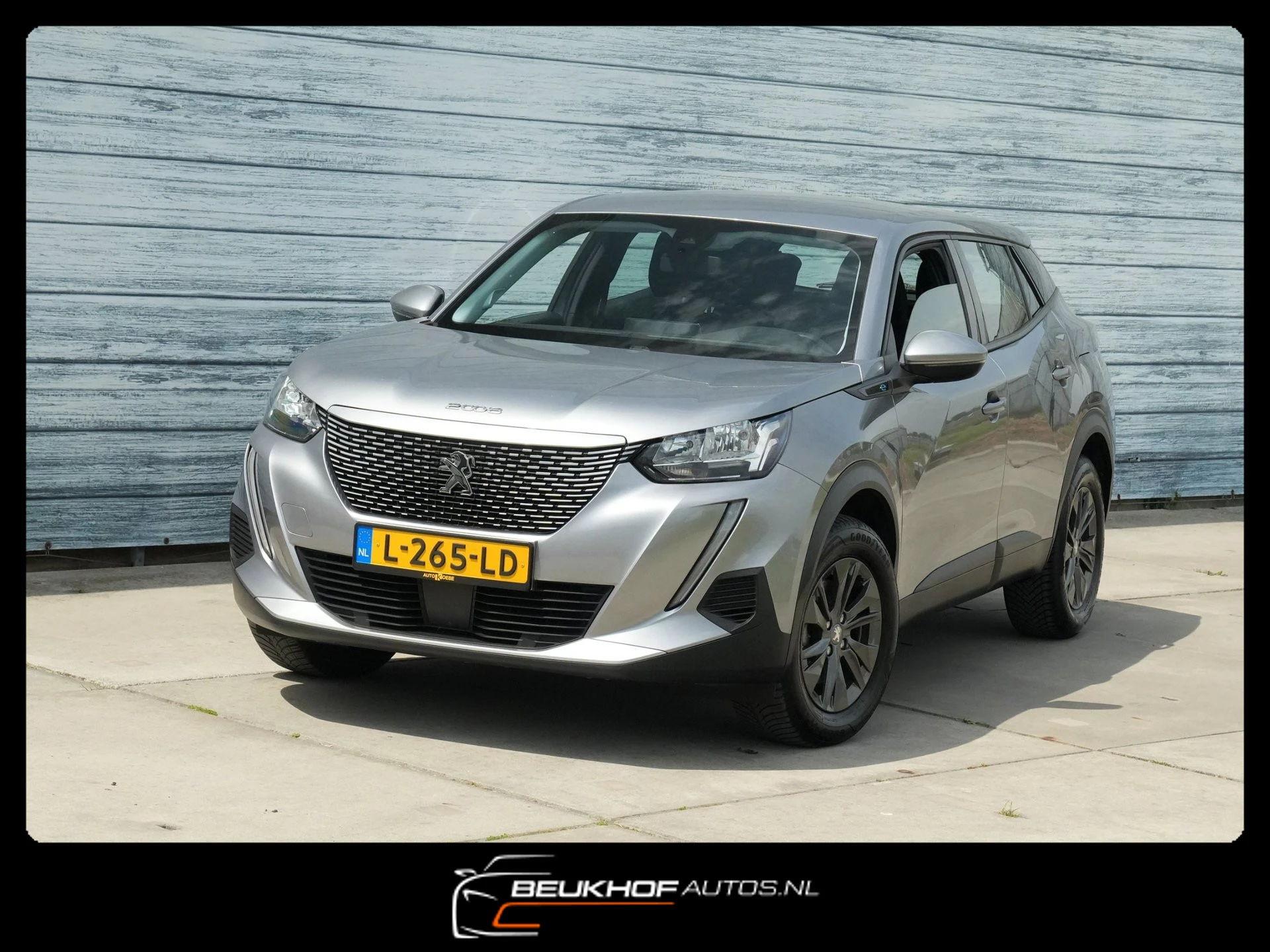 Hoofdafbeelding Peugeot e-2008