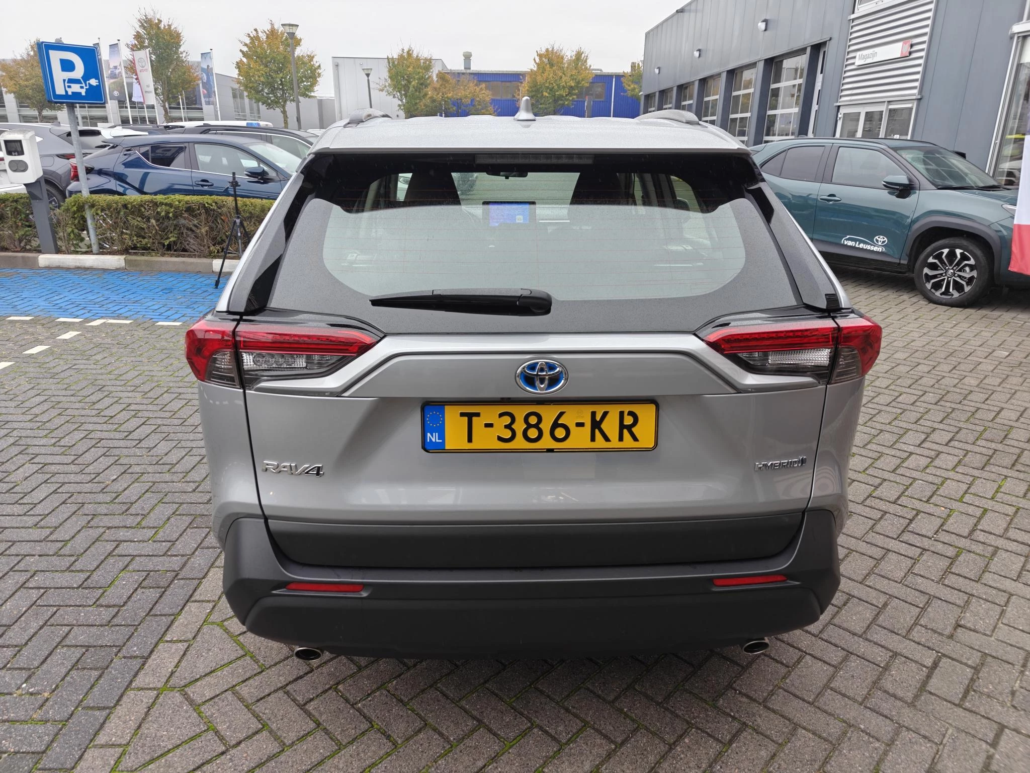 Hoofdafbeelding Toyota RAV4