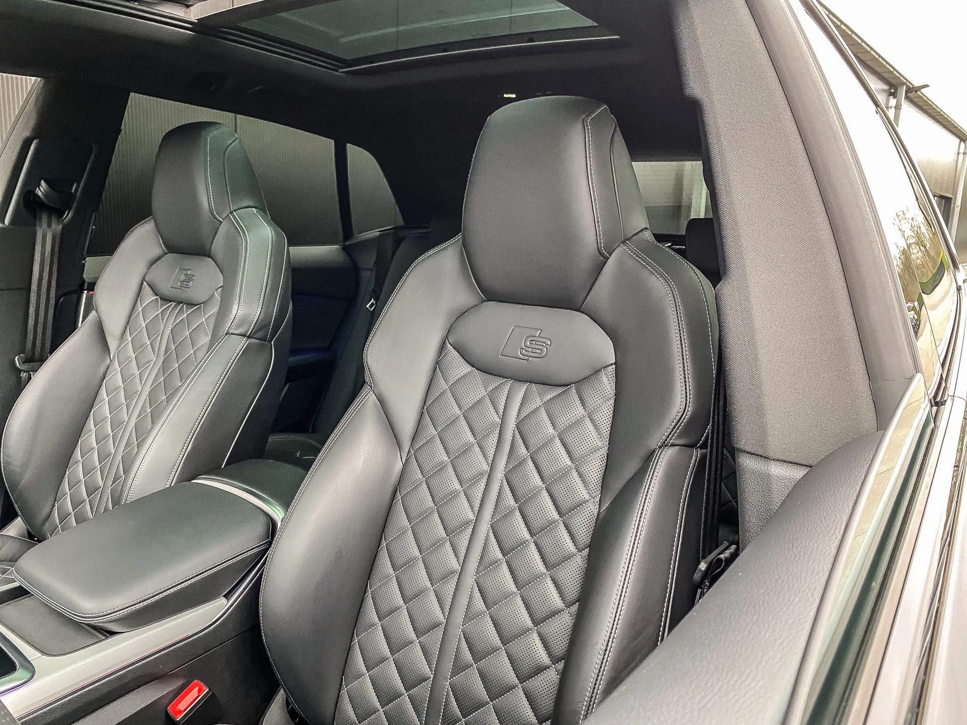 Hoofdafbeelding Audi Q8