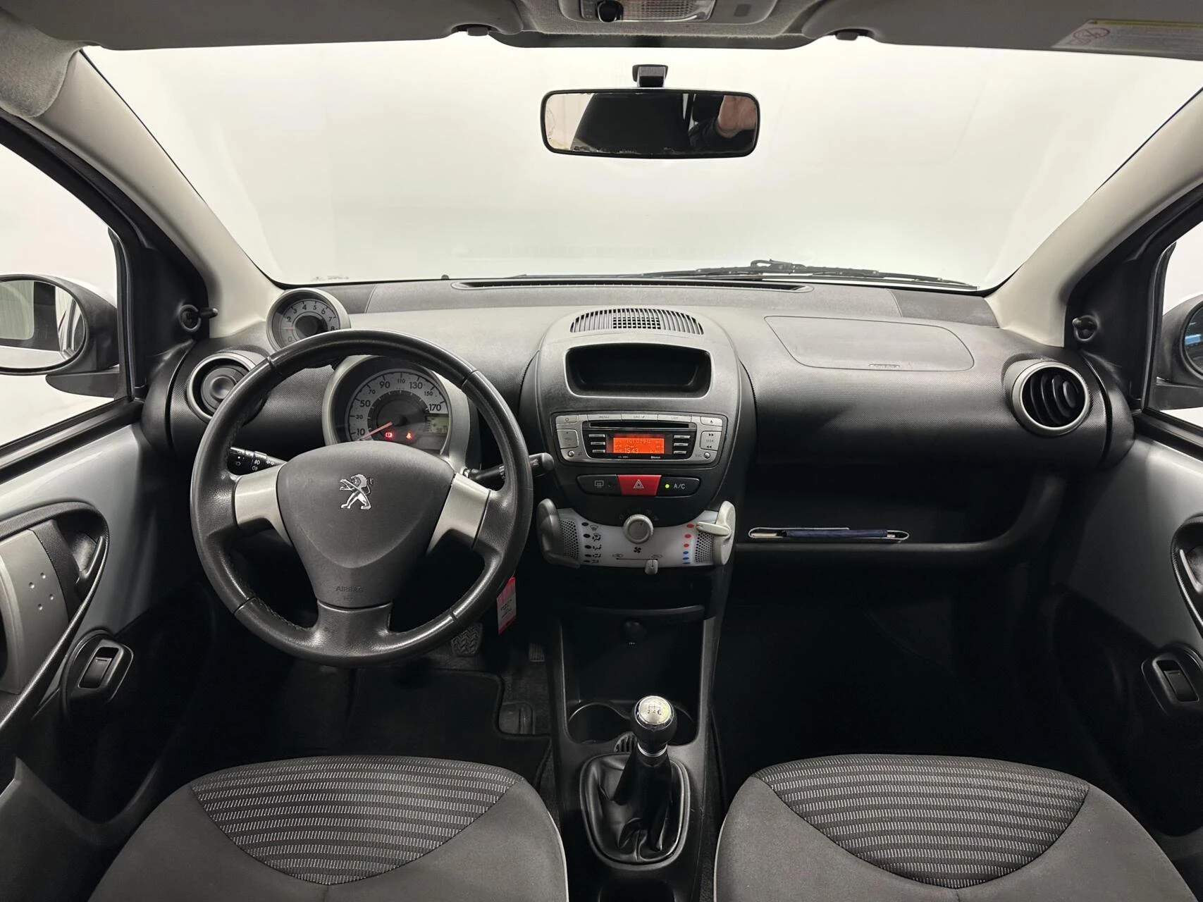 Hoofdafbeelding Peugeot 107