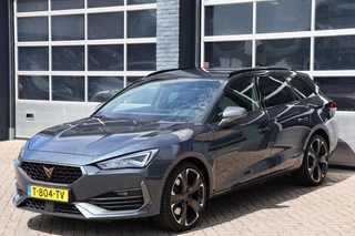 Hoofdafbeelding CUPRA Leon Sportstourer CUPRA Leon Sportstourer 1.4 e hybride 245pk VZ
