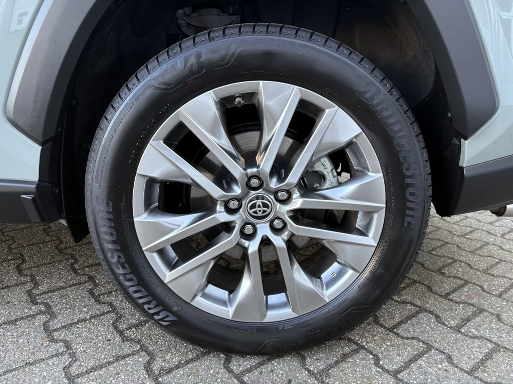 Hoofdafbeelding Toyota RAV4