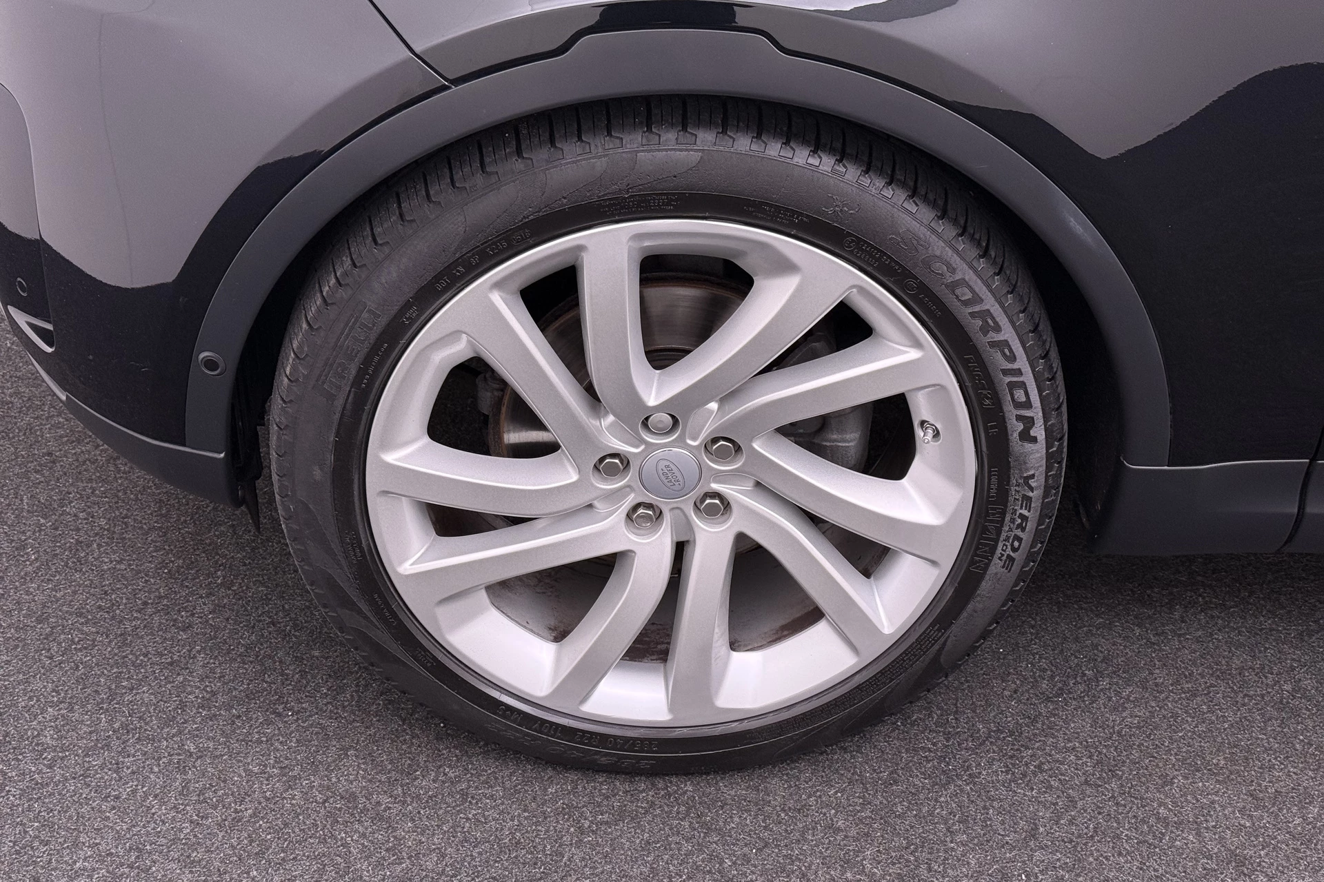 Hoofdafbeelding Land Rover Discovery