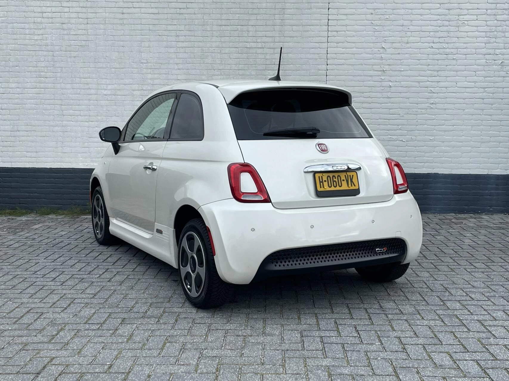 Hoofdafbeelding Fiat 500e