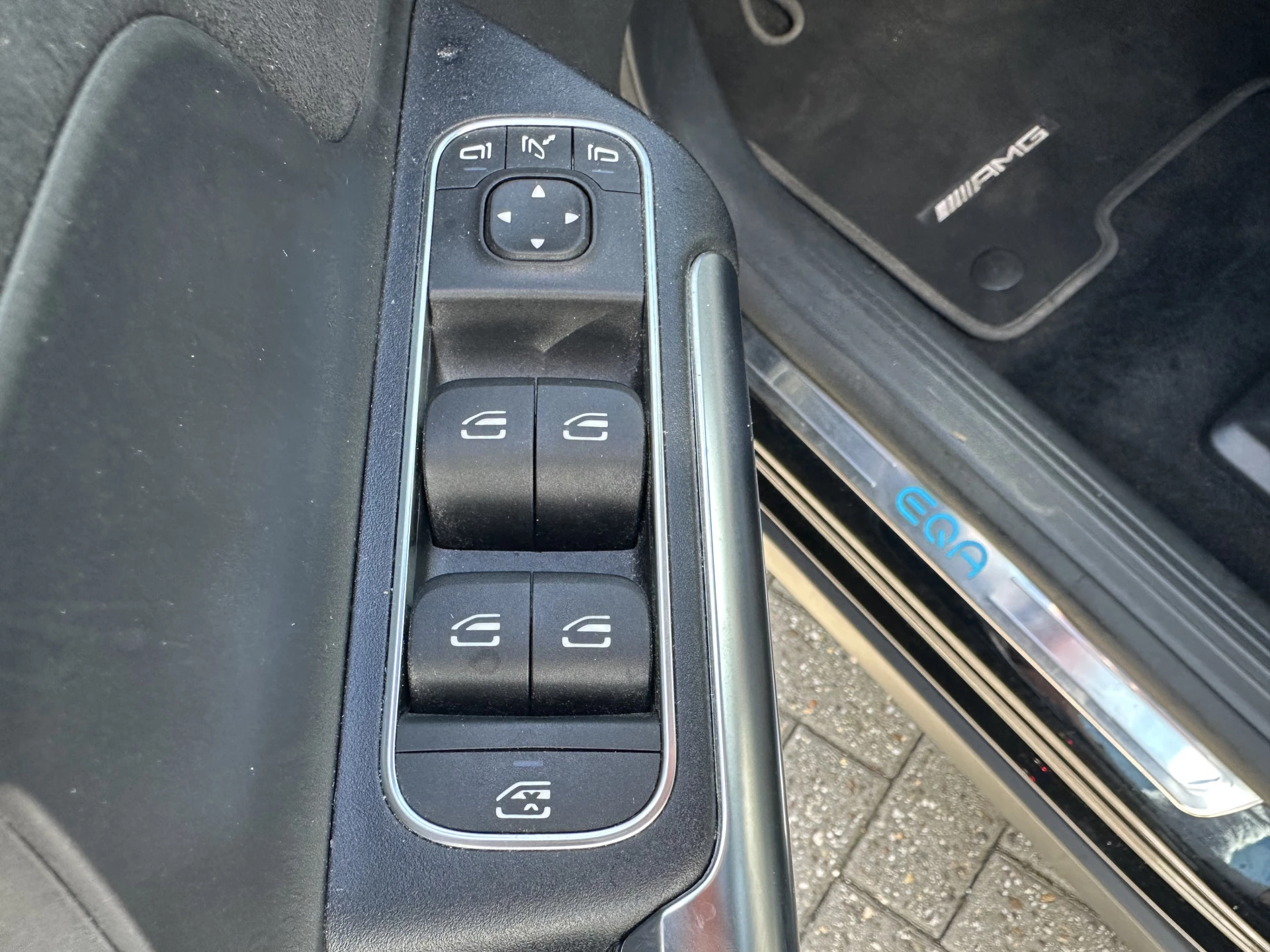 Hoofdafbeelding Mercedes-Benz EQA