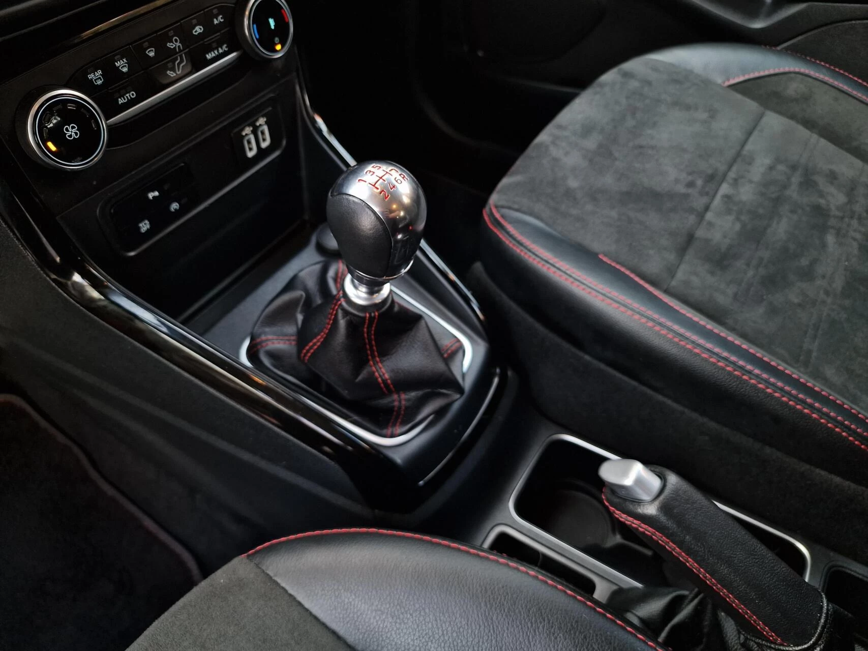 Hoofdafbeelding Ford EcoSport