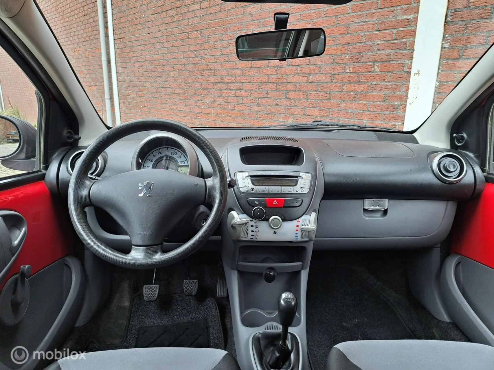 Hoofdafbeelding Peugeot 107
