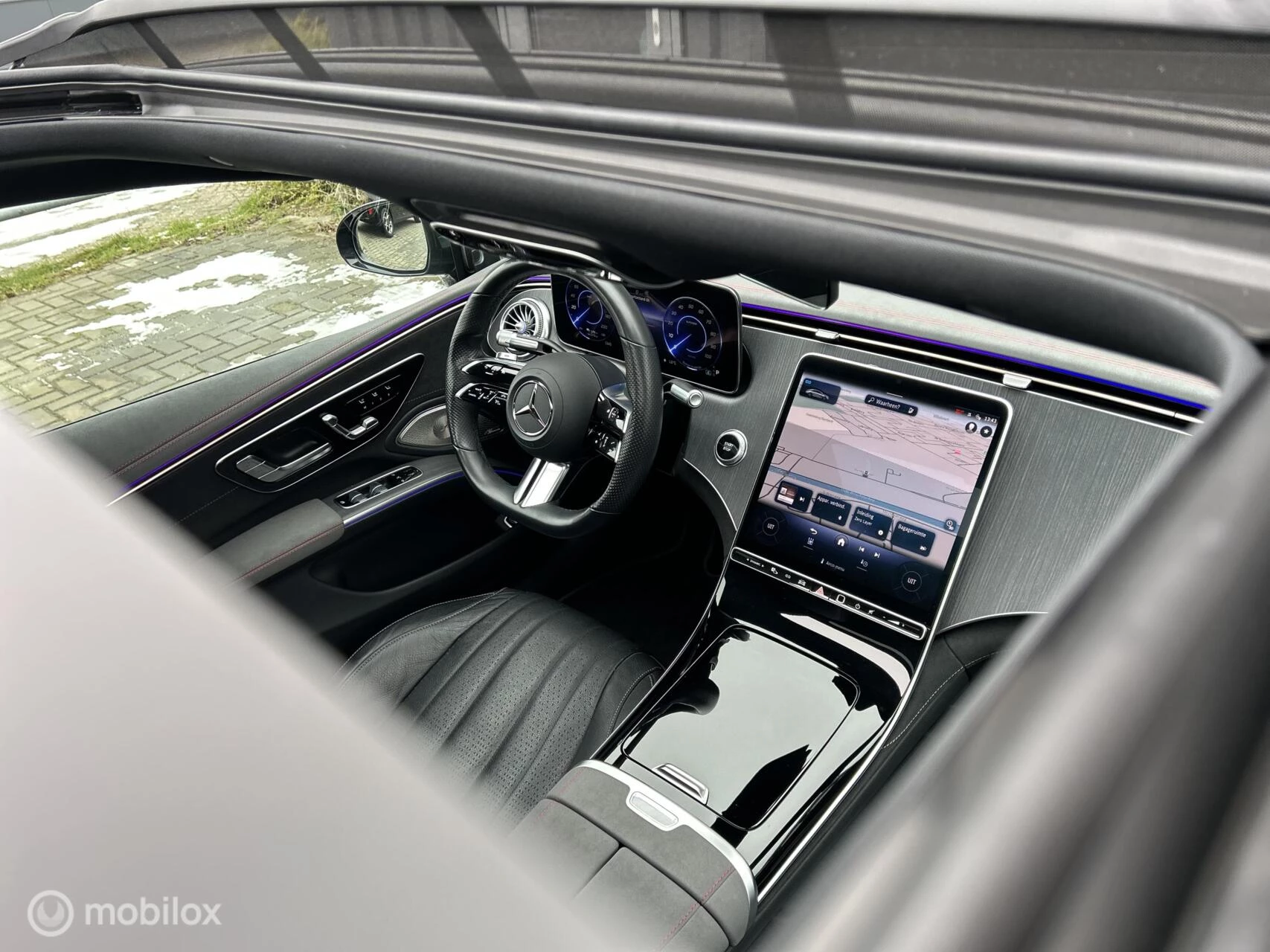 Hoofdafbeelding Mercedes-Benz EQS