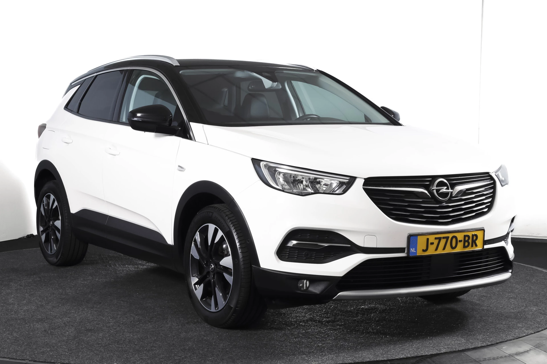 Hoofdafbeelding Opel Grandland X