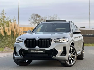 Hoofdafbeelding BMW X3 BMW X3 xDrive30e M-Sport plus Panoramadak|Shadow|Keyless|Head-up|Camera|BTW