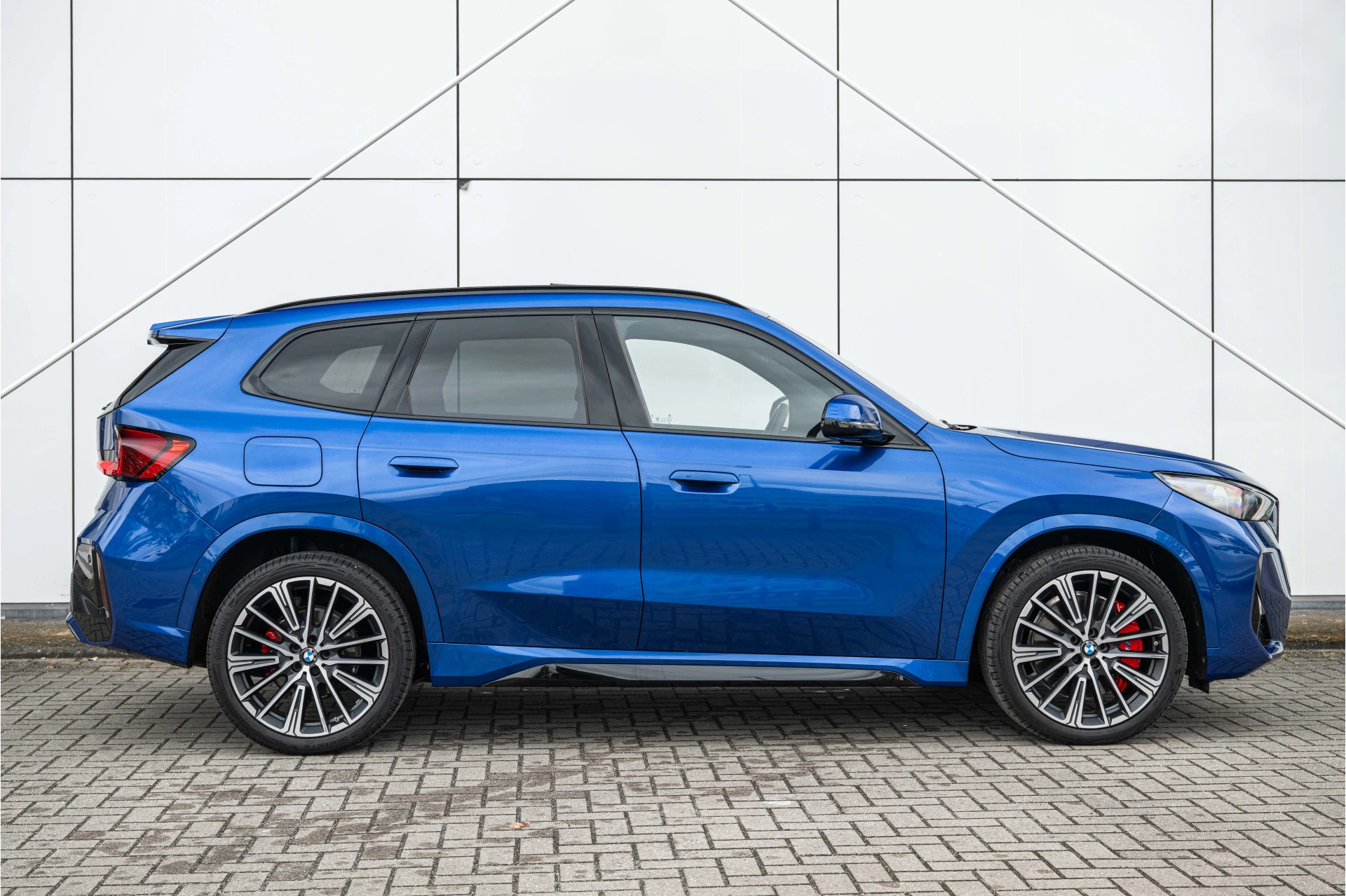 Hoofdafbeelding BMW iX1