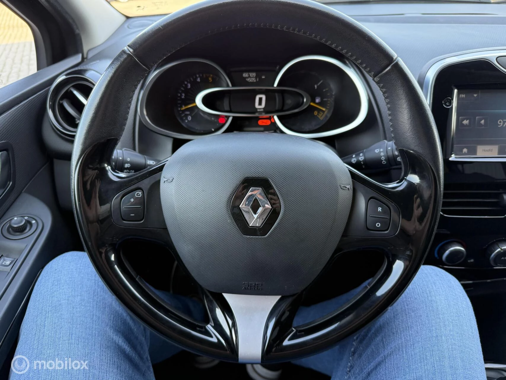 Hoofdafbeelding Renault Clio