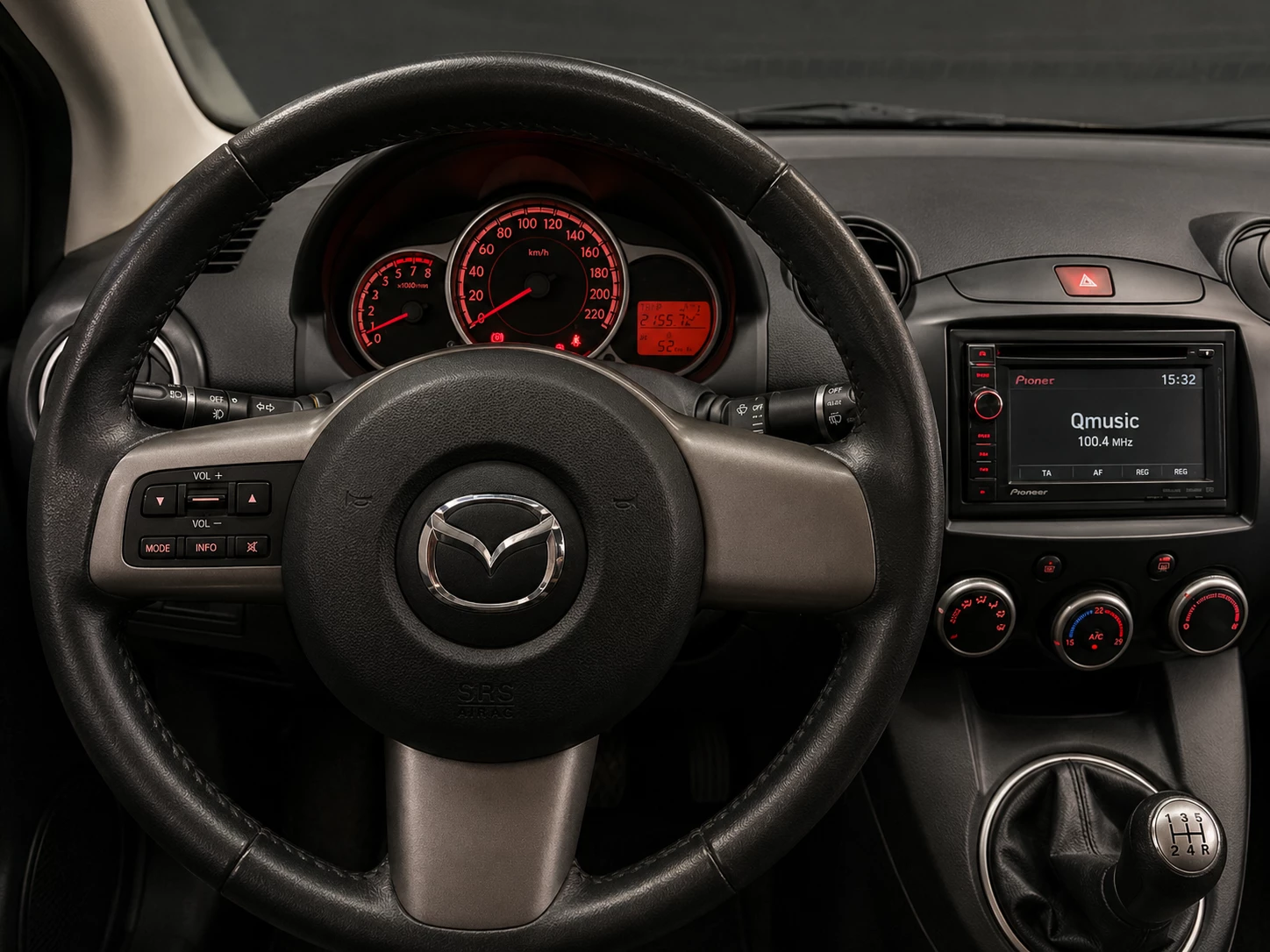Hoofdafbeelding Mazda 2