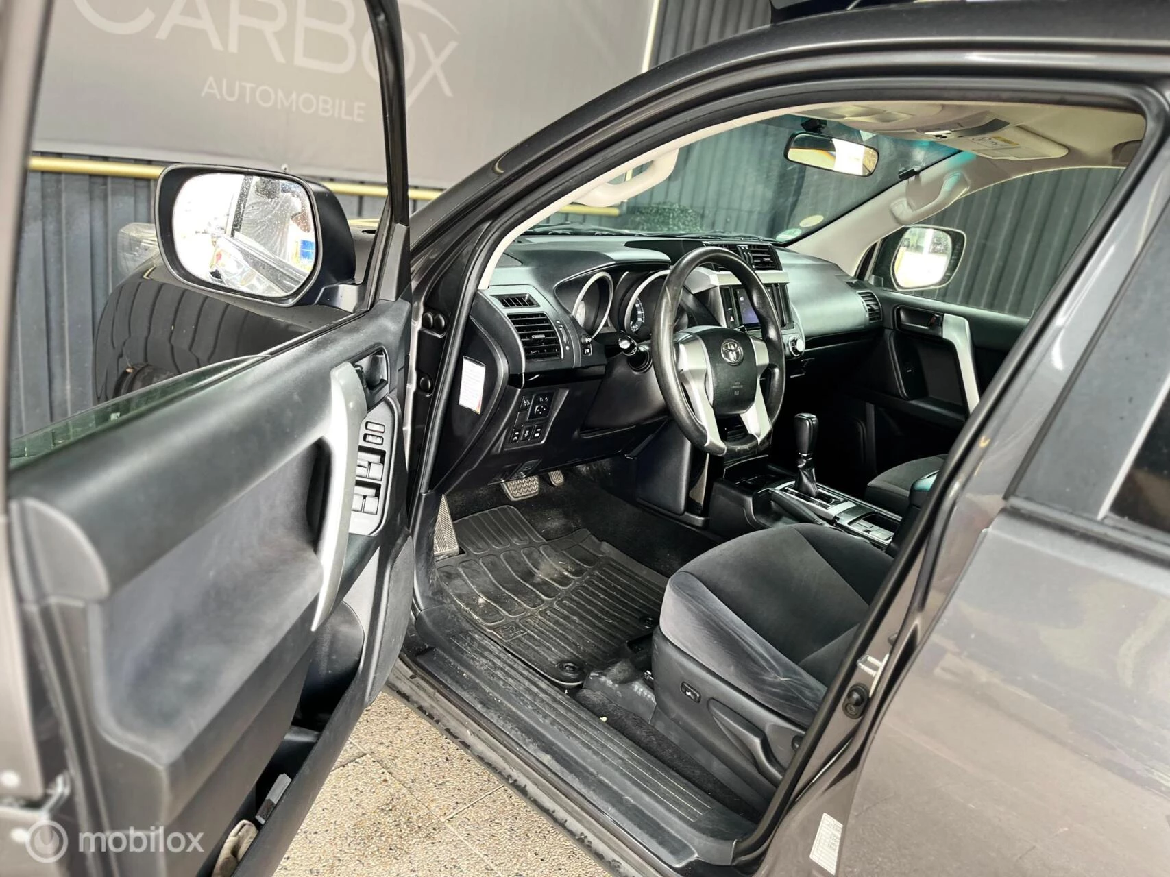 Hoofdafbeelding Toyota Land Cruiser