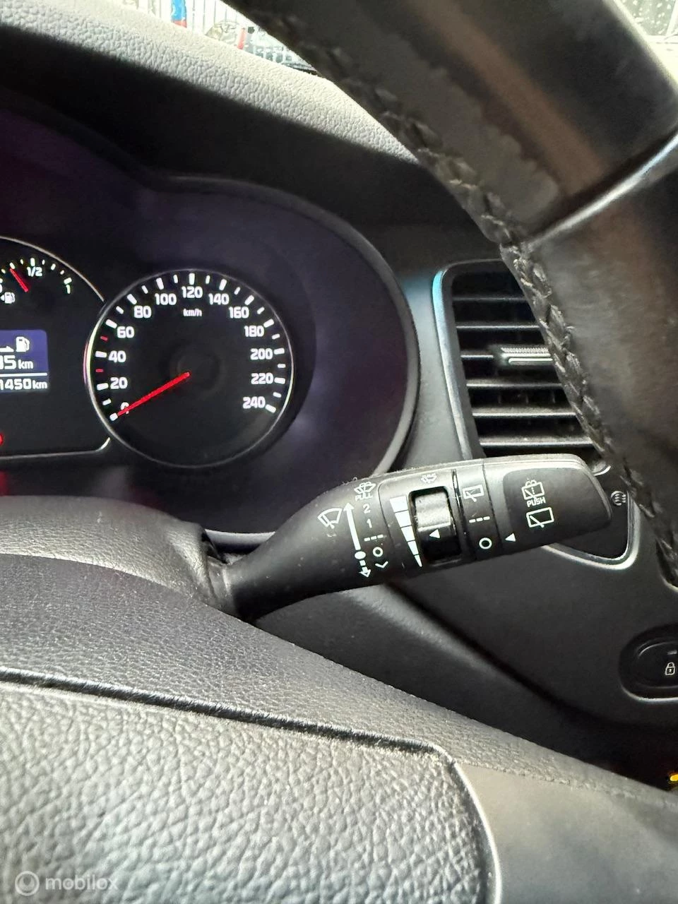 Hoofdafbeelding Kia Carens