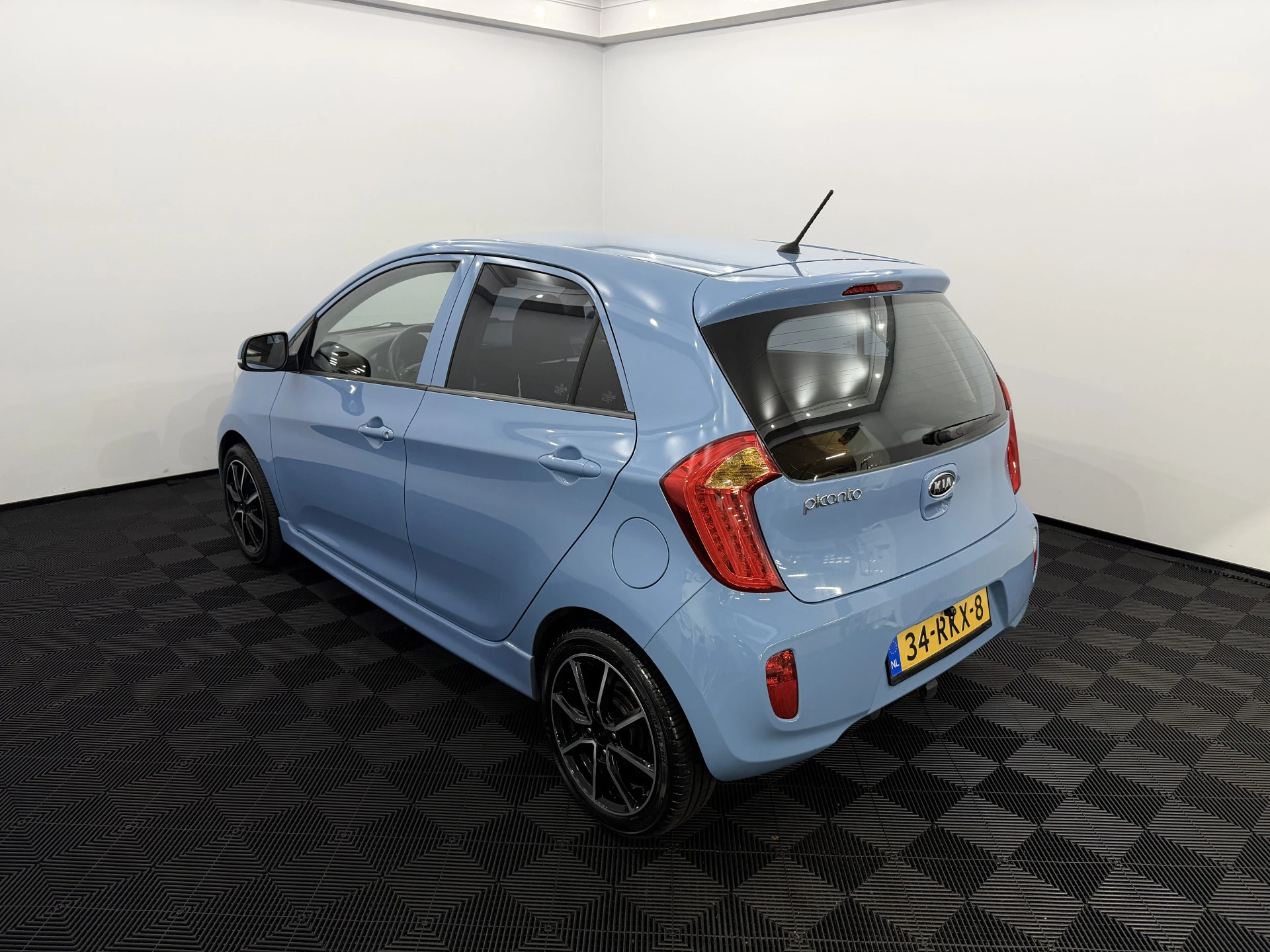 Hoofdafbeelding Kia Picanto