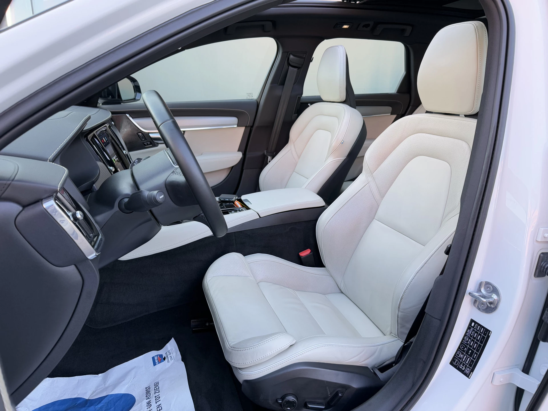 Hoofdafbeelding Volvo V90