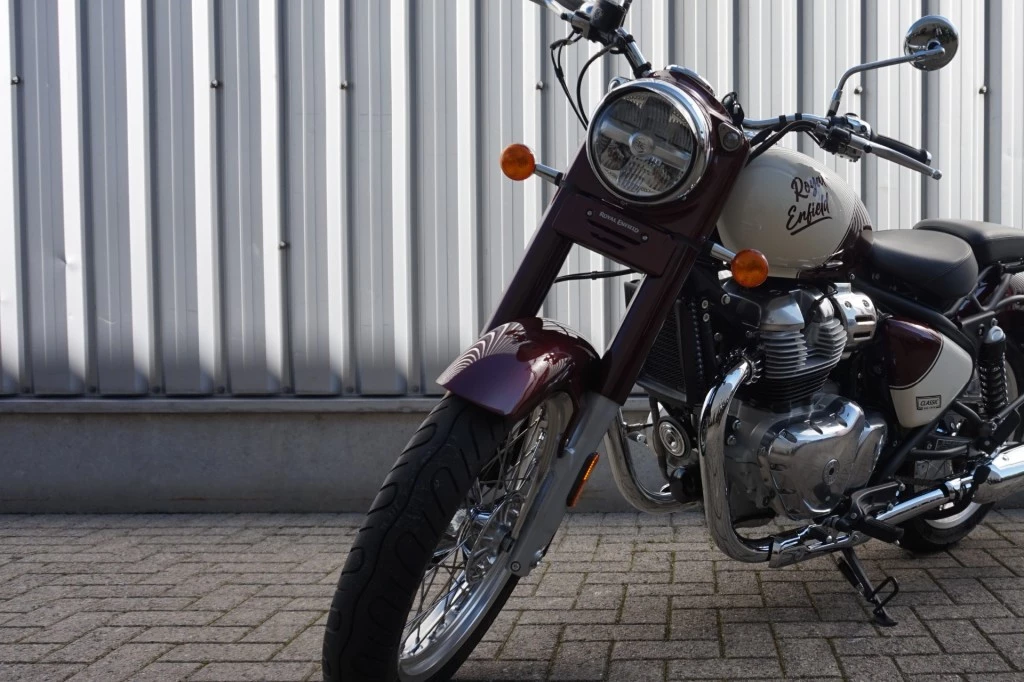Hoofdafbeelding Royal Enfield Classic