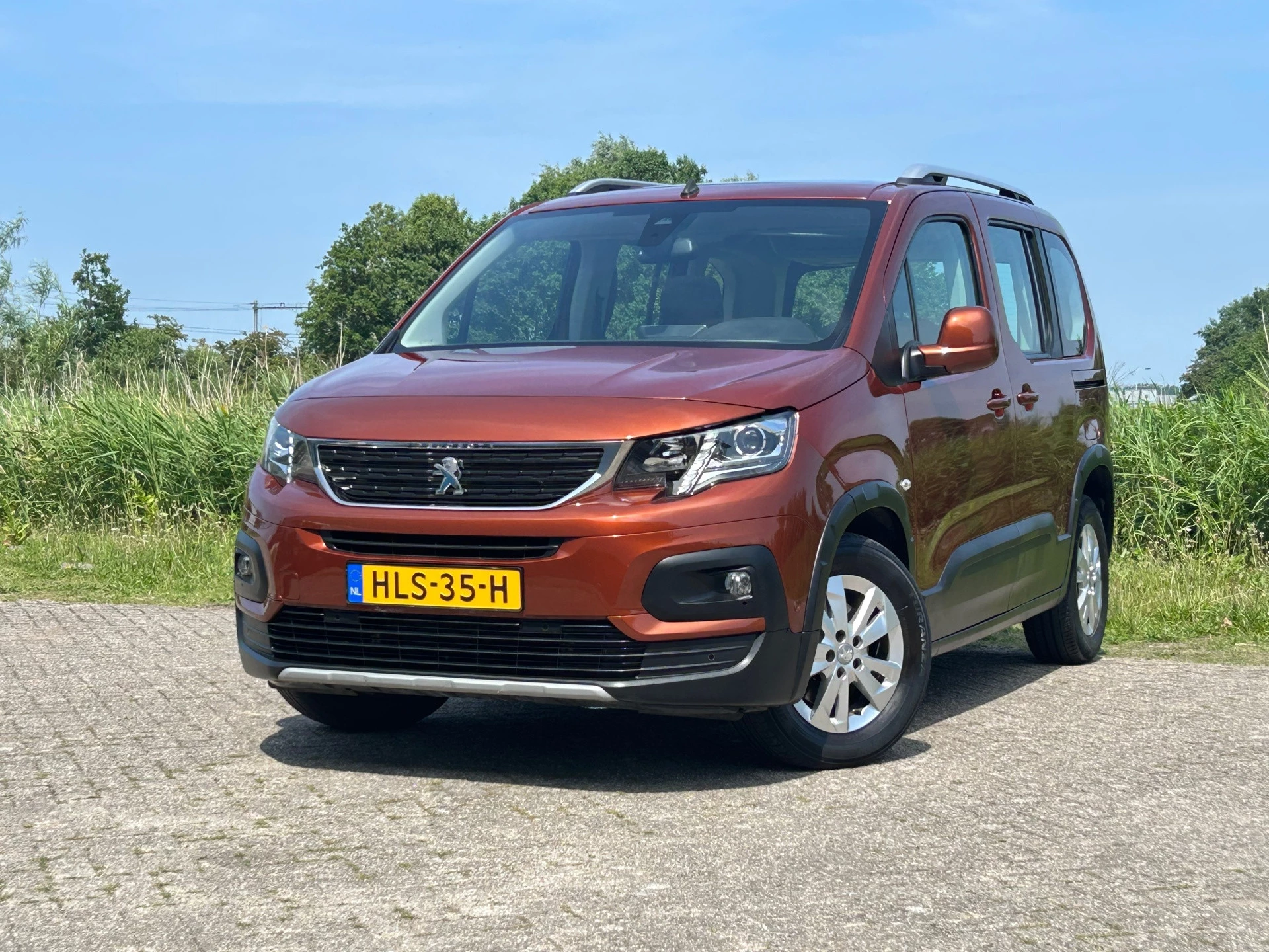 Hoofdafbeelding Peugeot Rifter