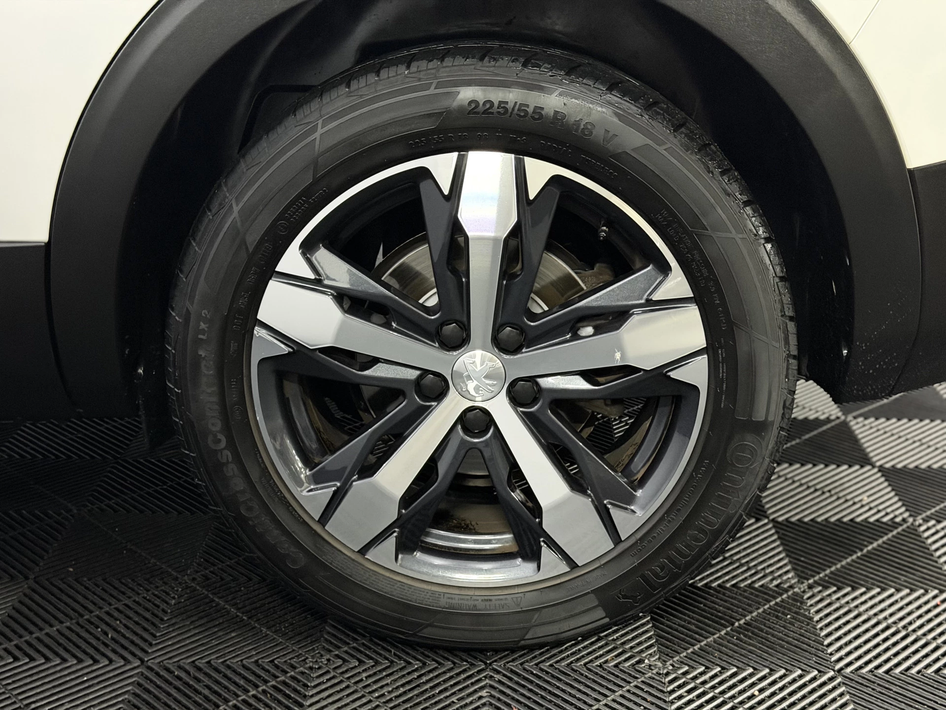 Hoofdafbeelding Peugeot 5008