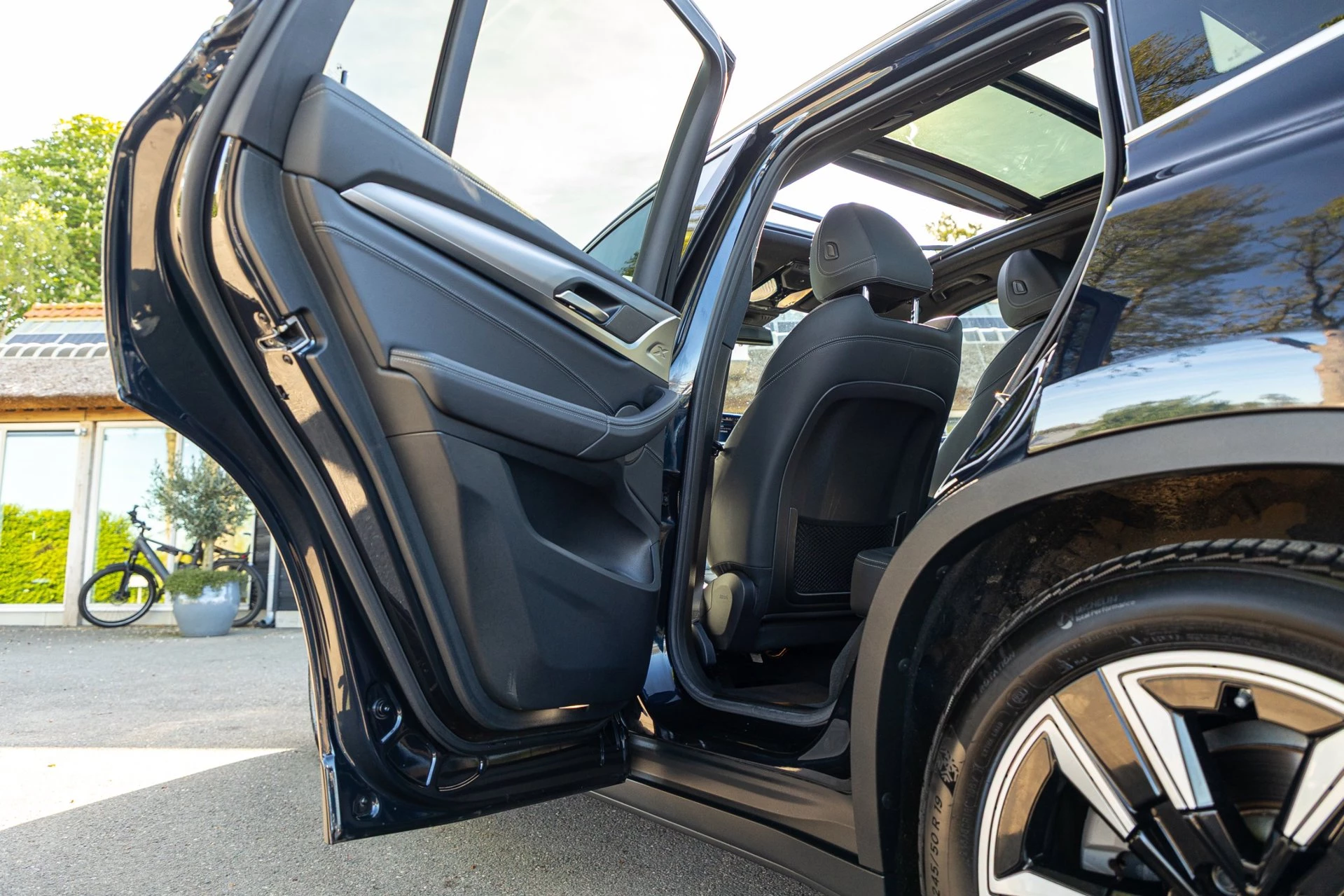 Hoofdafbeelding BMW iX3