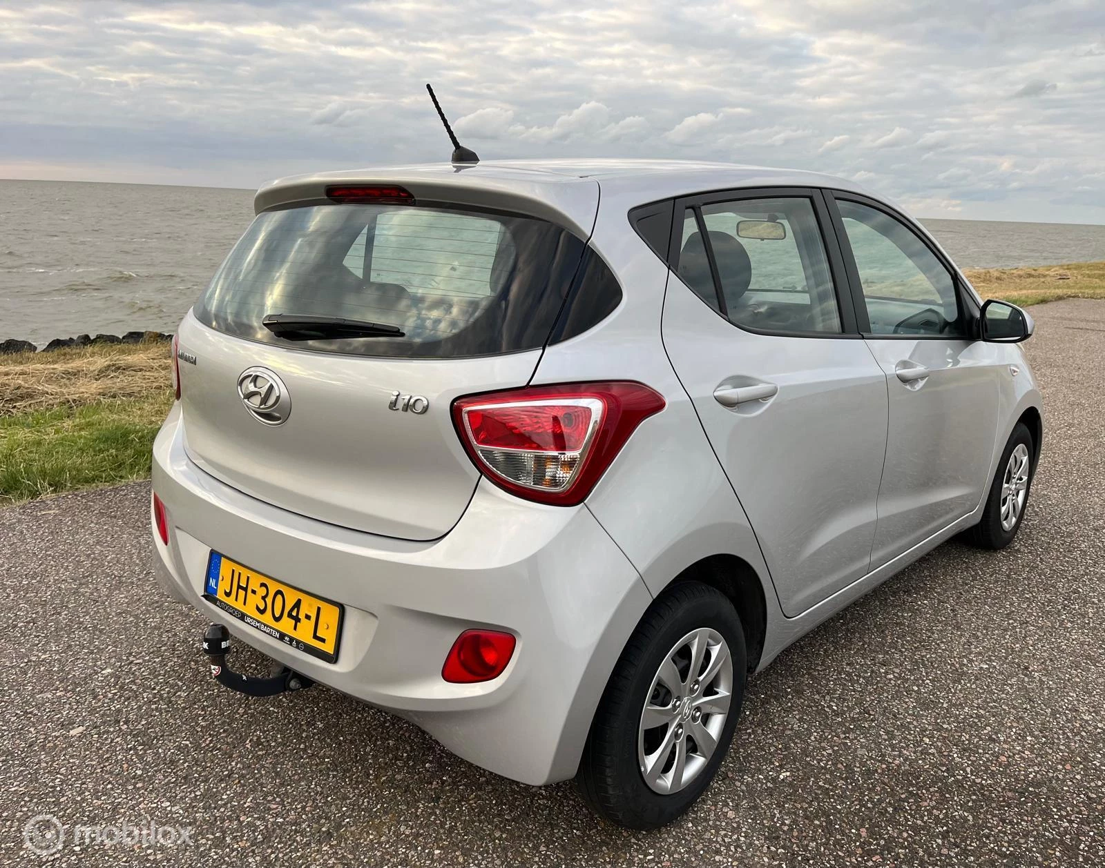 Hoofdafbeelding Hyundai i10