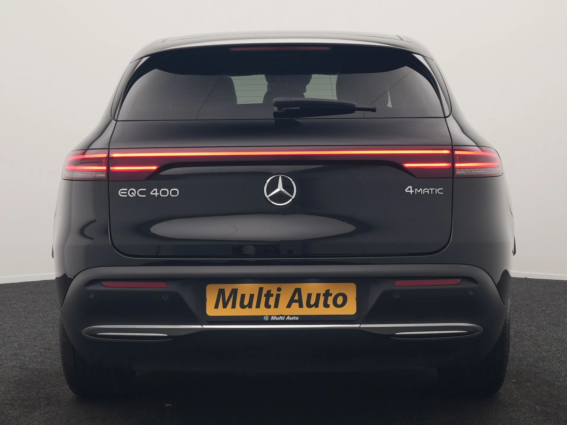 Hoofdafbeelding Mercedes-Benz EQC