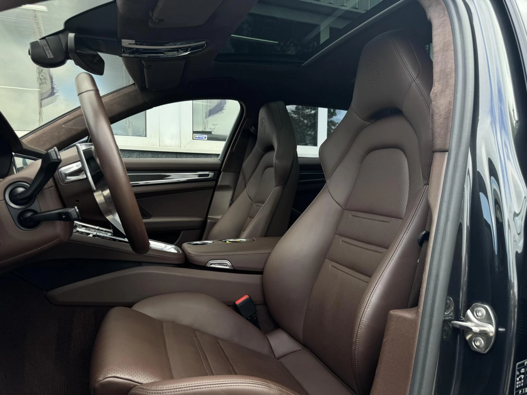 Hoofdafbeelding Porsche Panamera