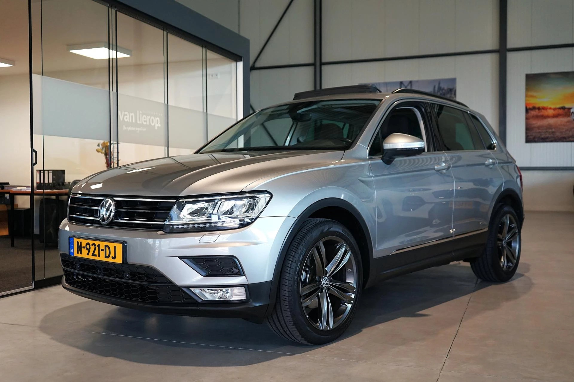 Hoofdafbeelding Volkswagen Tiguan
