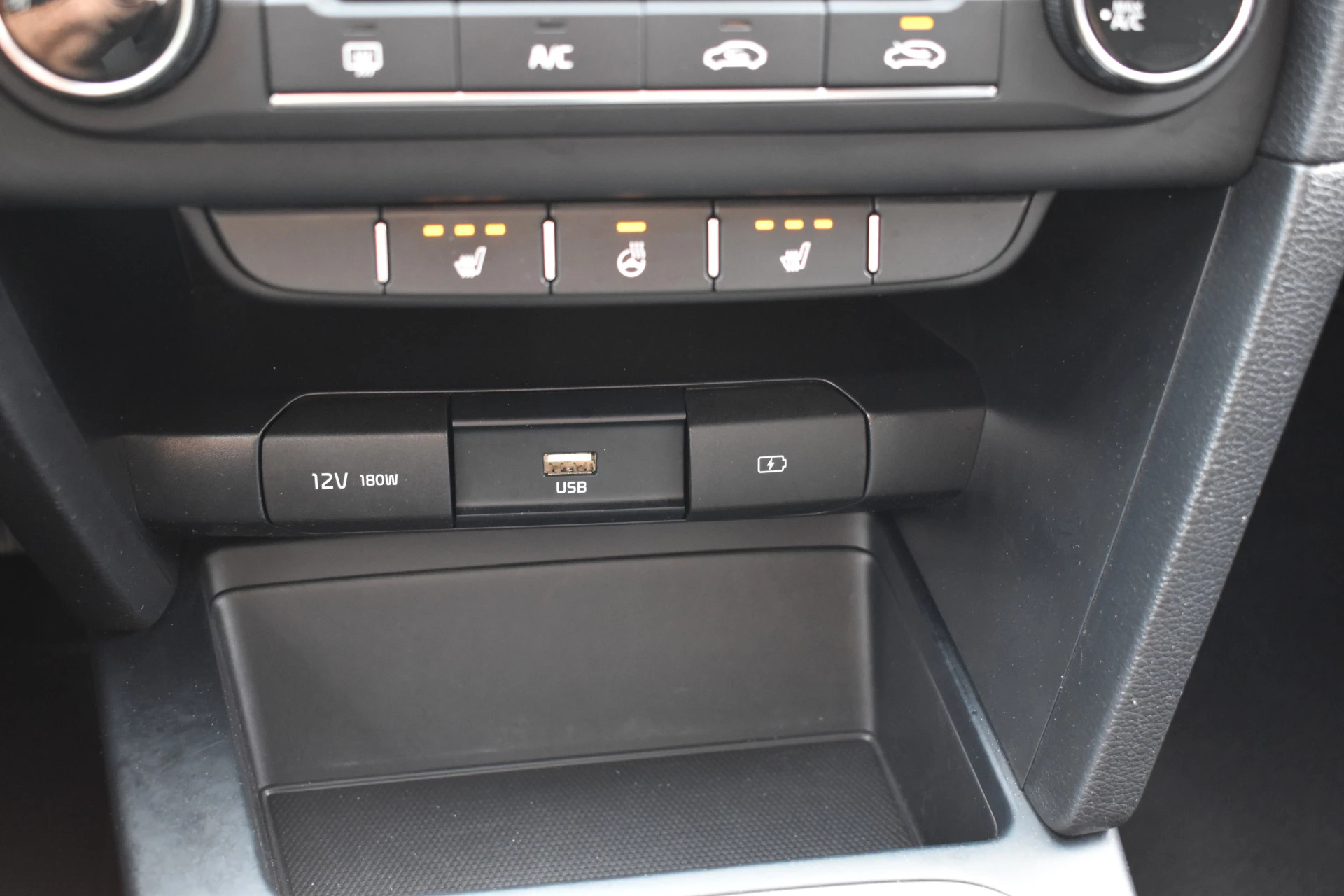 Hoofdafbeelding Kia Ceed