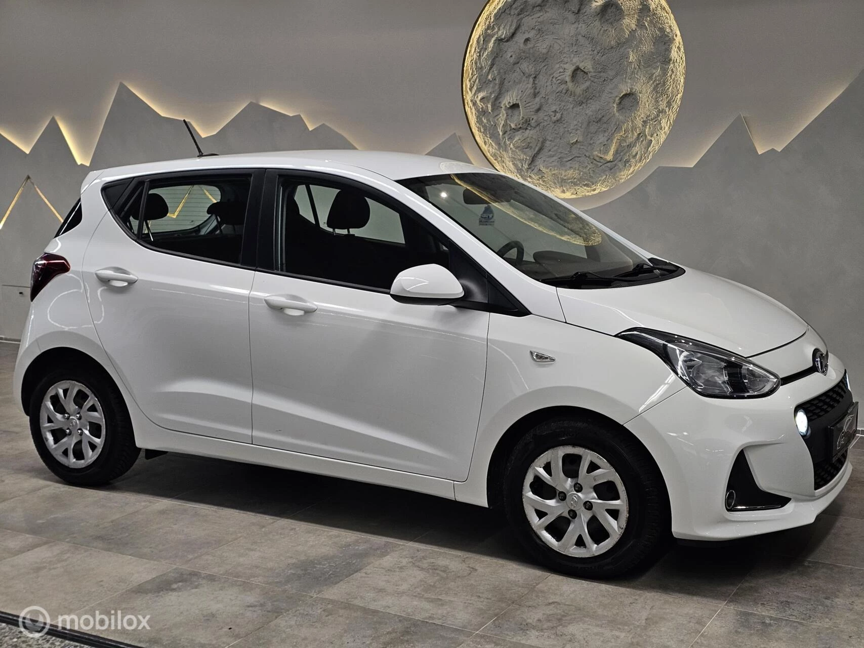 Hoofdafbeelding Hyundai i10