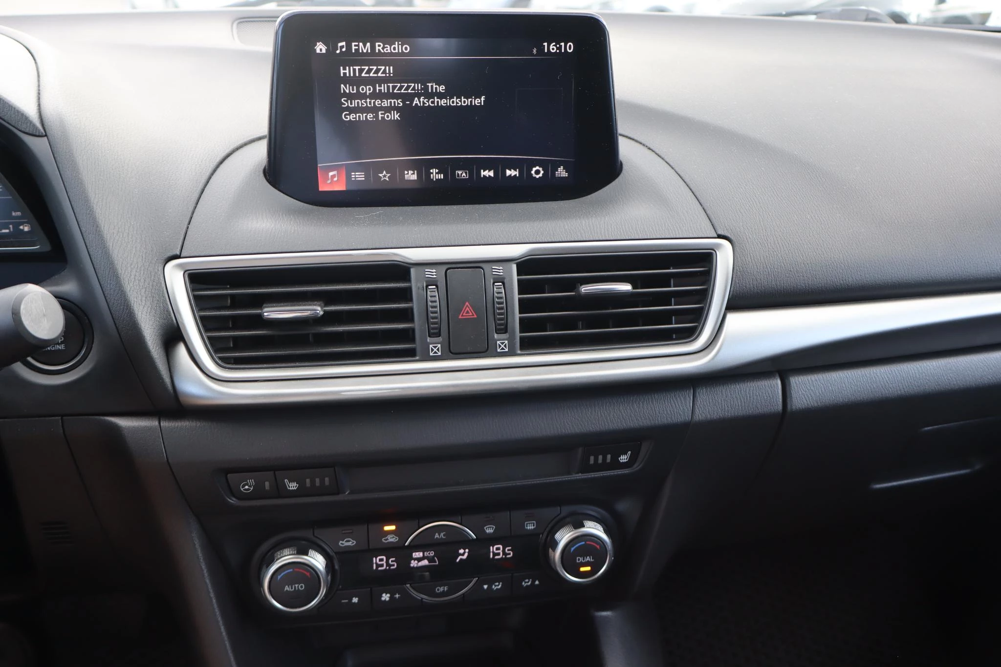 Hoofdafbeelding Mazda 3