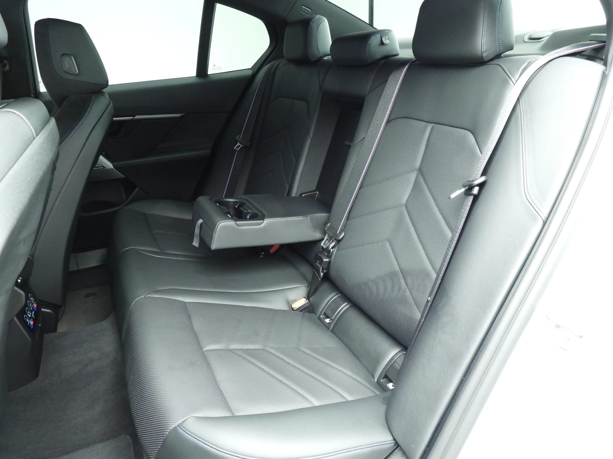 Hoofdafbeelding BMW i5