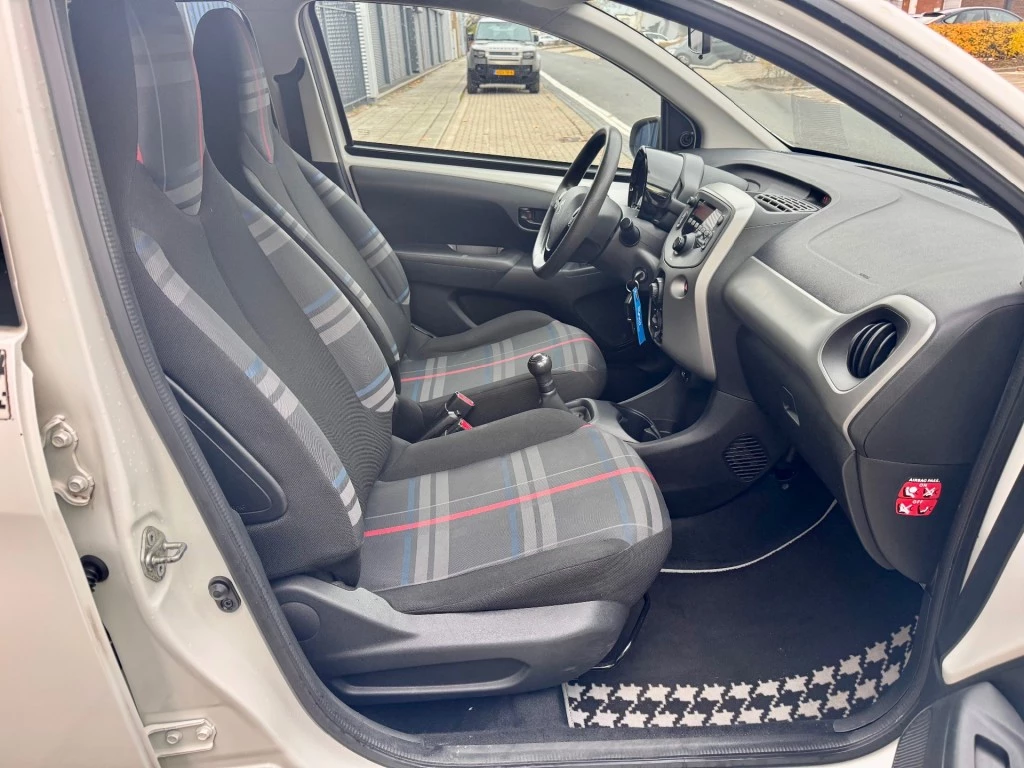 Hoofdafbeelding Peugeot 108