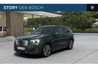 BMW iX1 eDrive20 M Sport / Panoramadak / Achteruitrijcamera / Sportstoelen / M Adaptief onderstel / Adaptieve LED / Comfort Access / Parking Assistant
