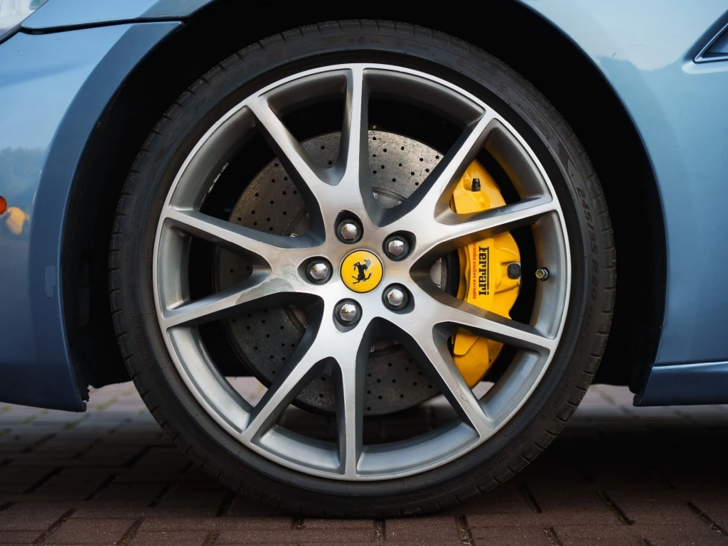 Hoofdafbeelding Ferrari California