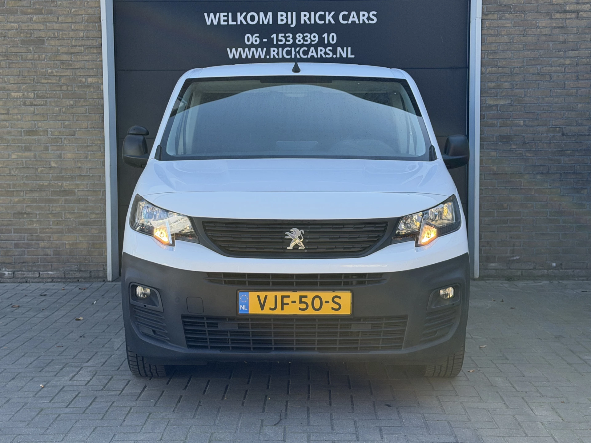 Hoofdafbeelding Peugeot Partner