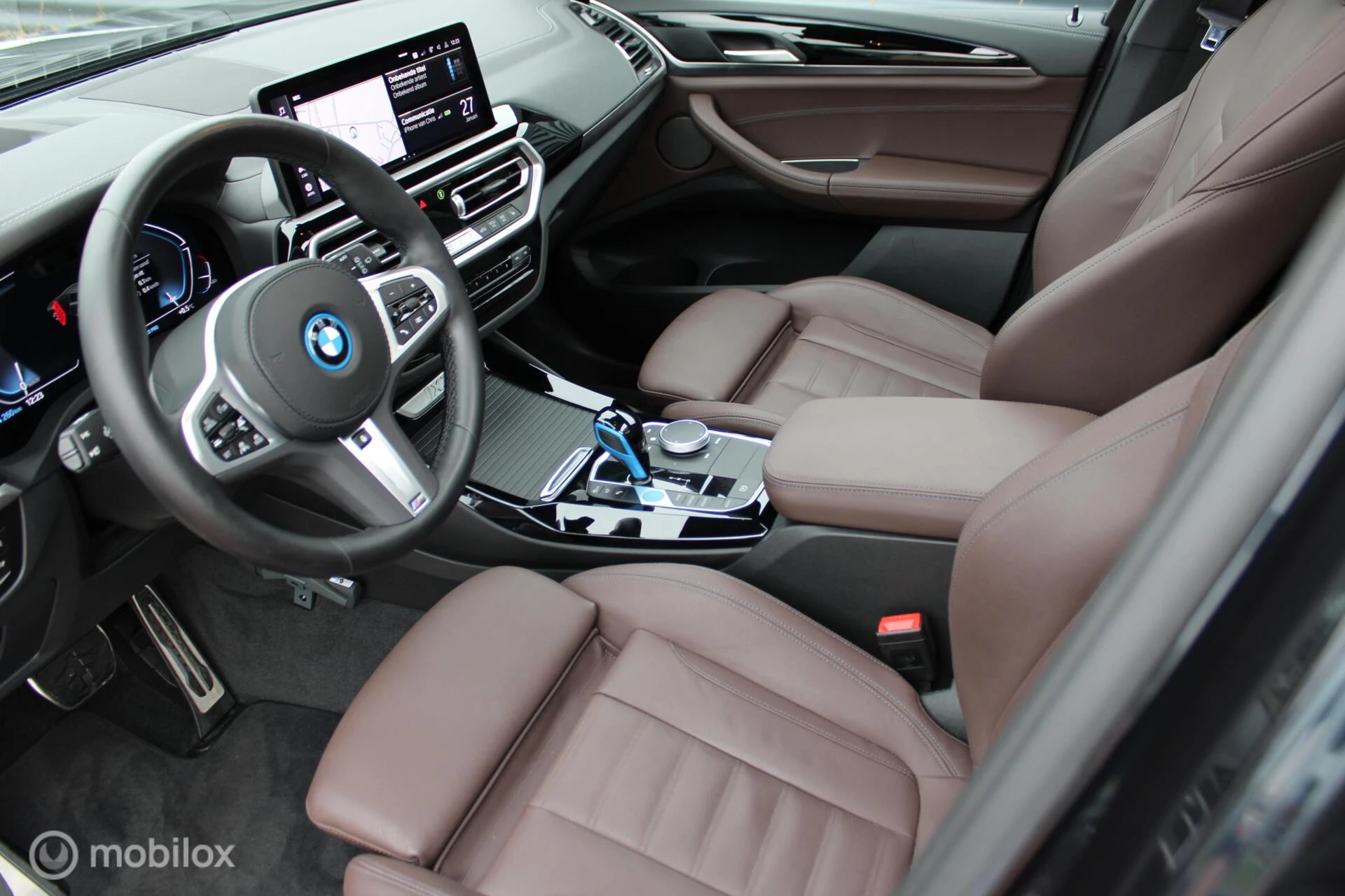 Hoofdafbeelding BMW iX3