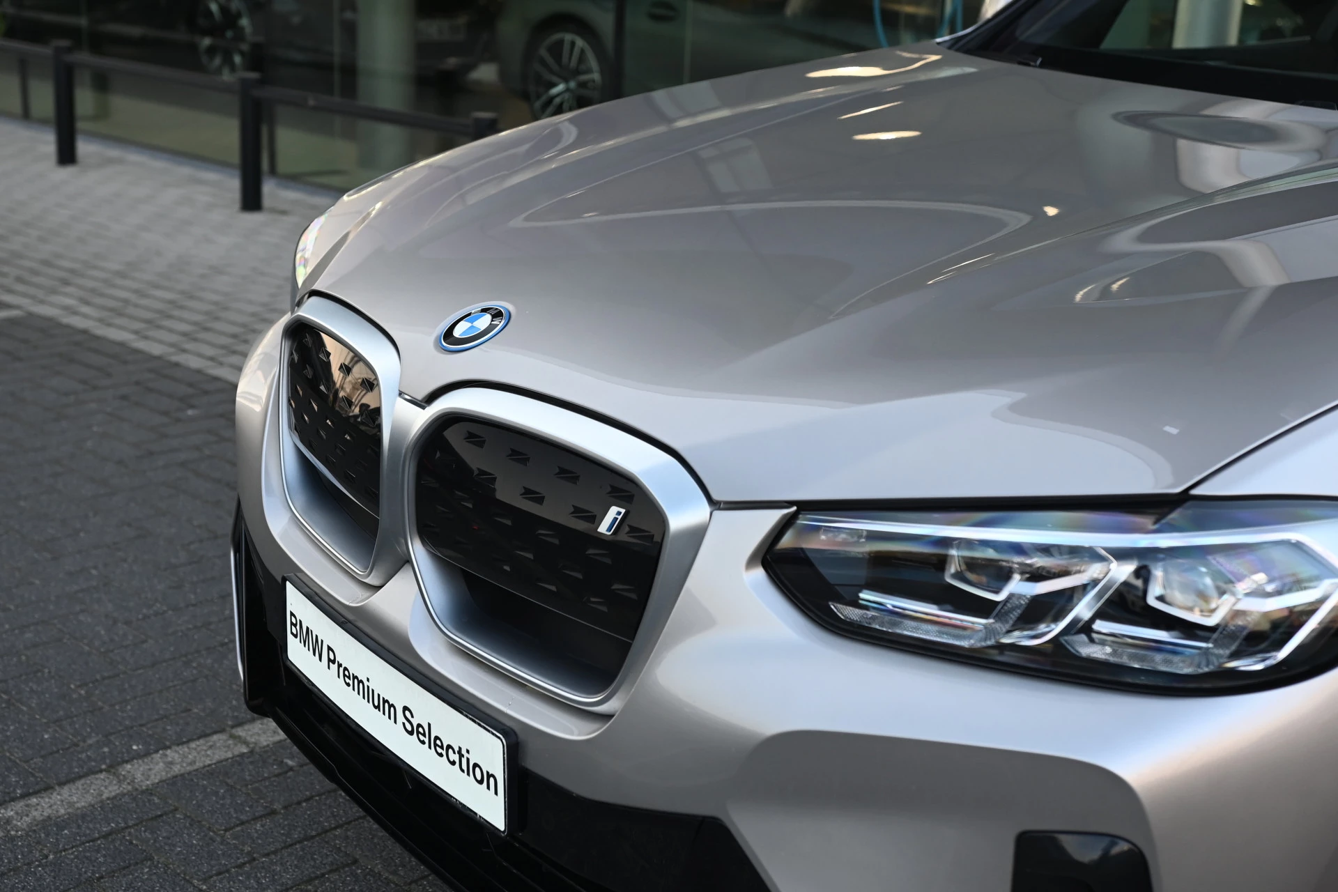 Hoofdafbeelding BMW iX3