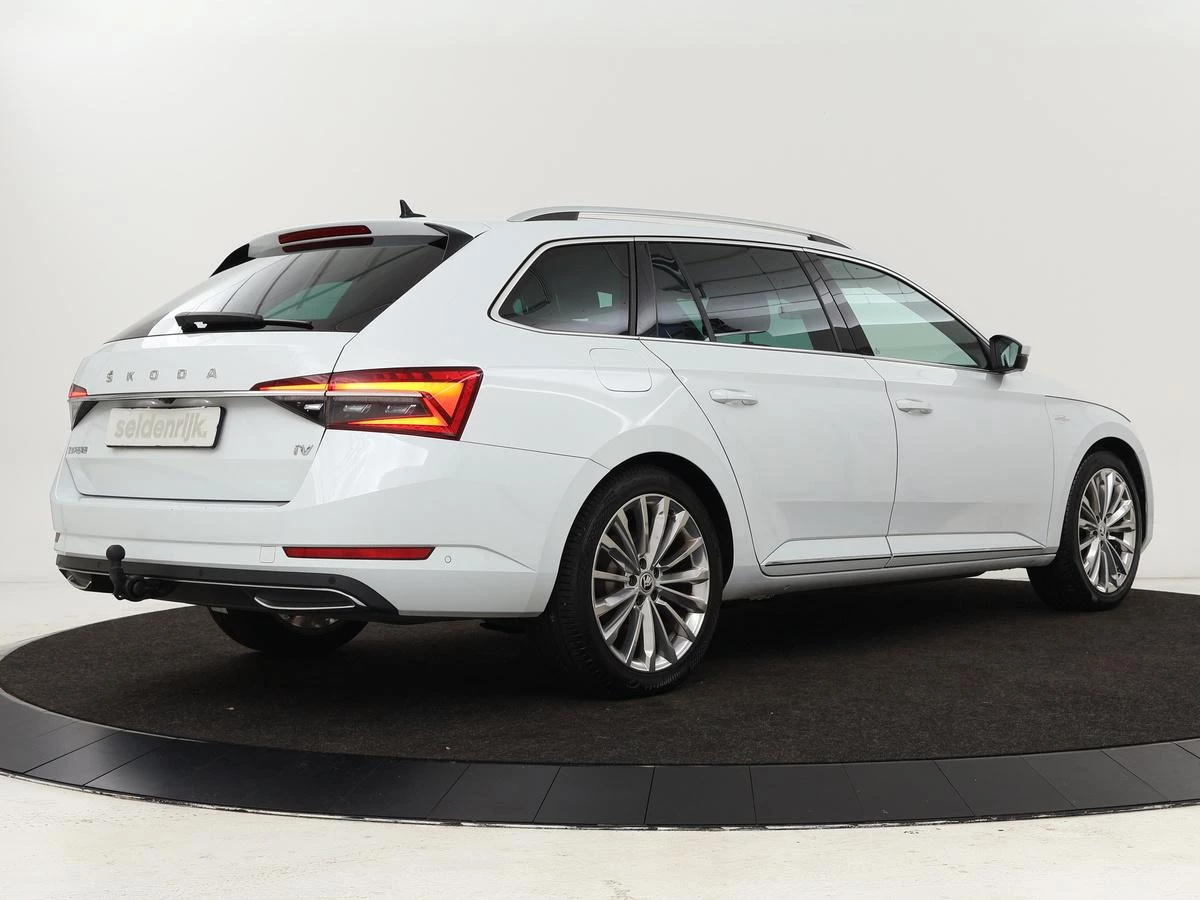 Hoofdafbeelding Škoda Superb