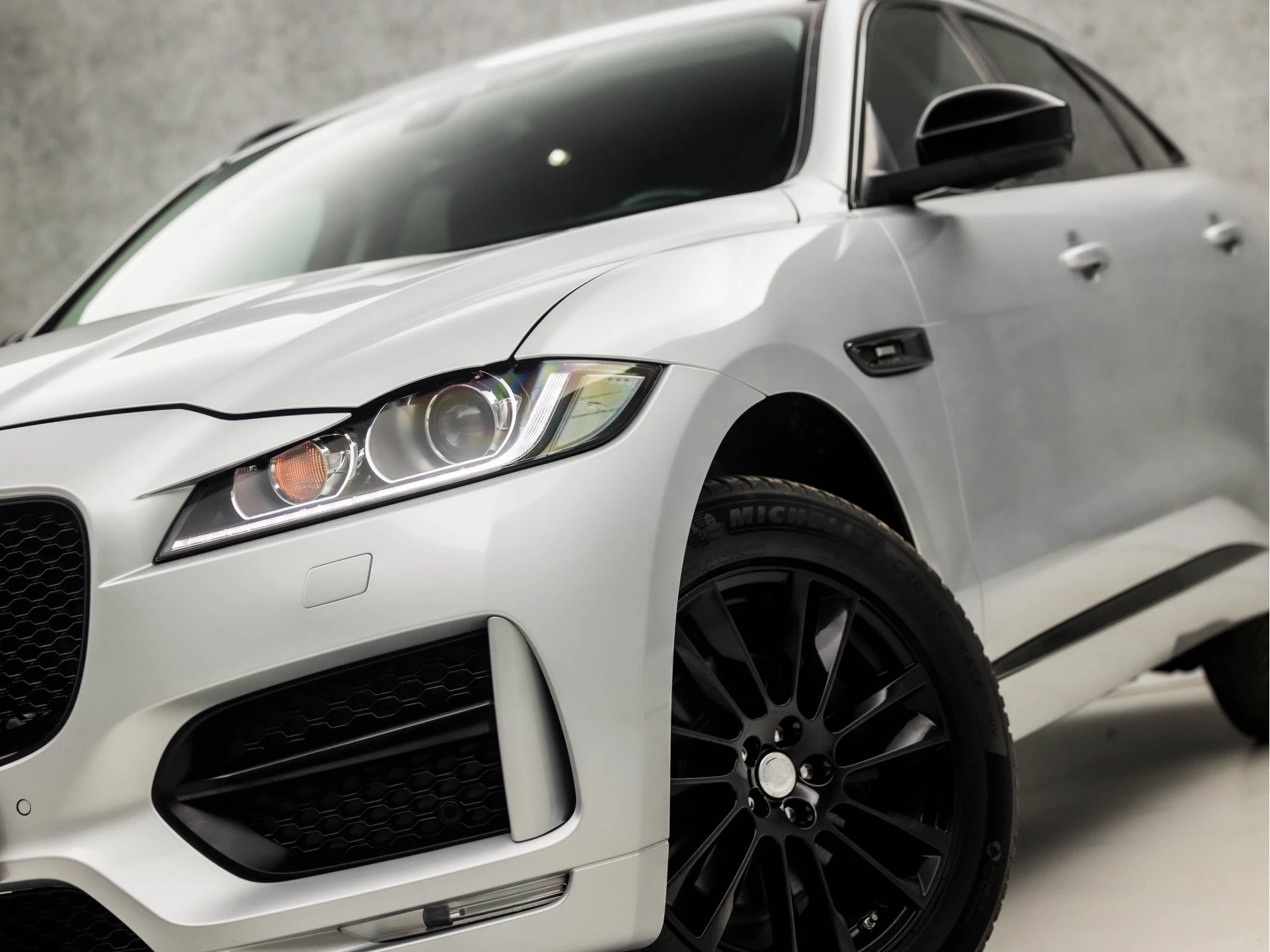 Hoofdafbeelding Jaguar F-PACE
